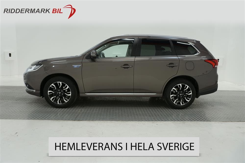 Mitsubishi Outlander 2.0 Plug-in 4WD 230hk Business 360*