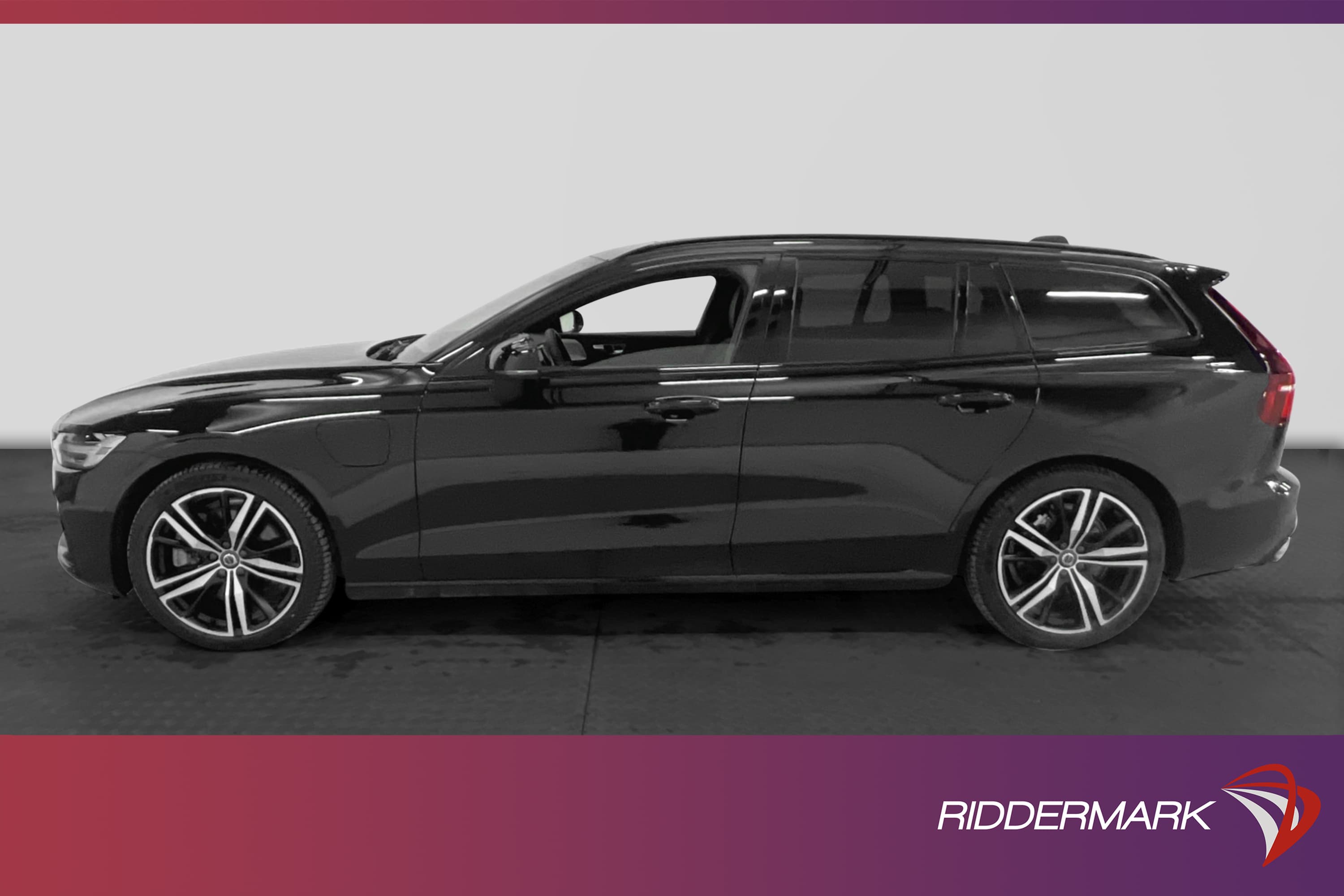 Volvo V60 Recharge T8 AWD
