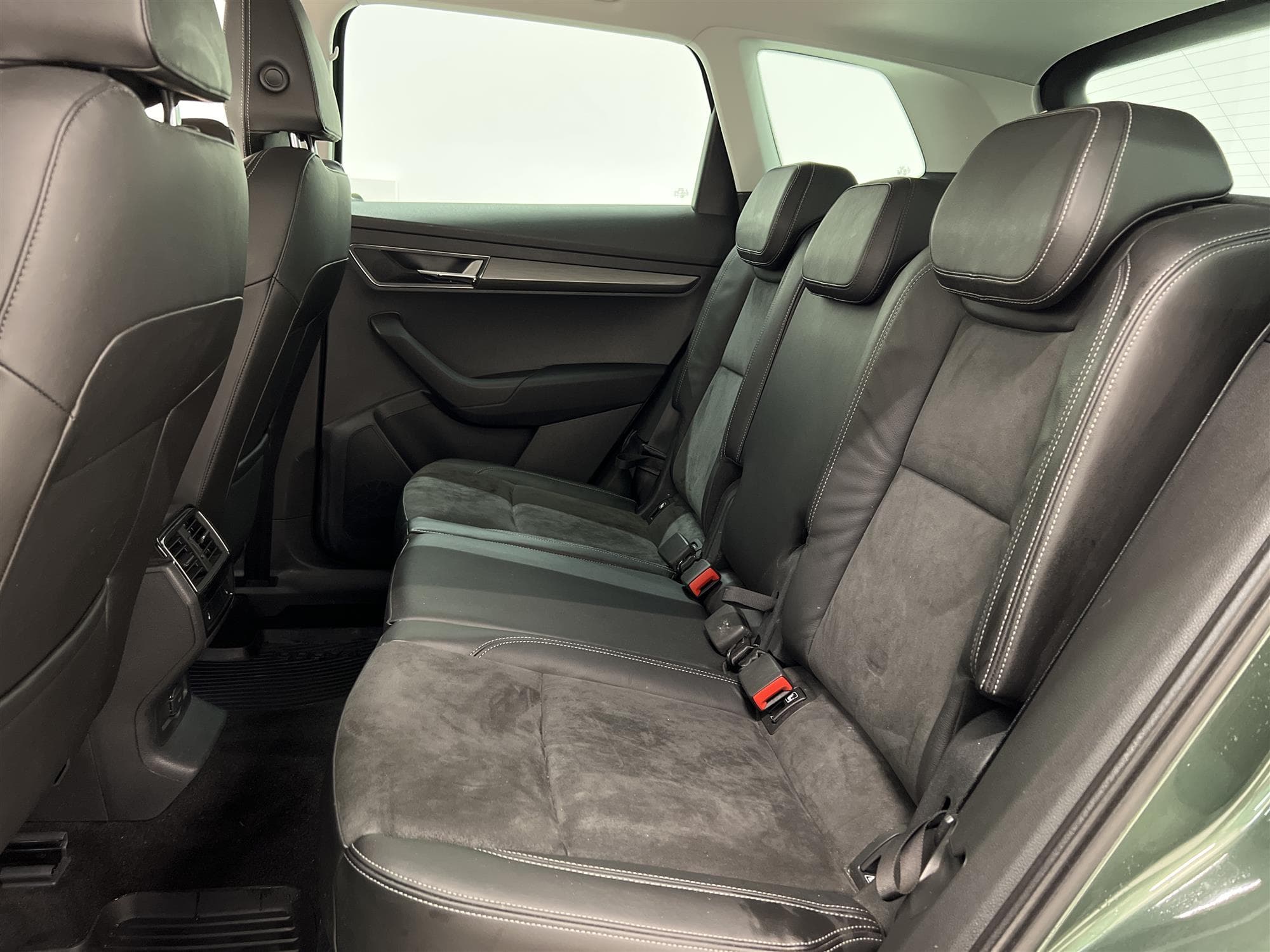 Skoda  Karoq 2.0 TDI 4x4 DSG 150hk Businessline D-Värm Drag 