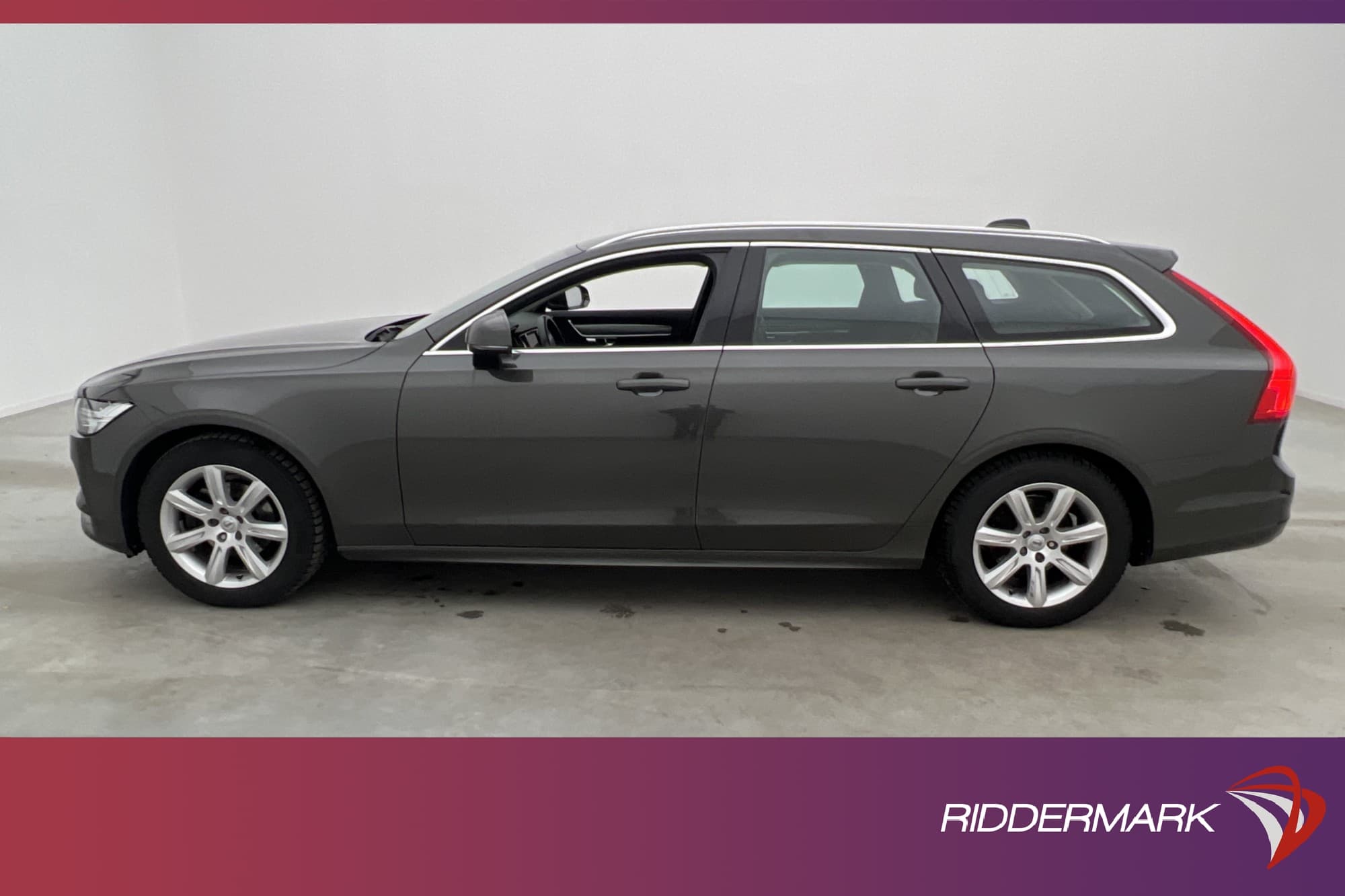 Volvo V90 D4 190hk Momentum Adv Edition