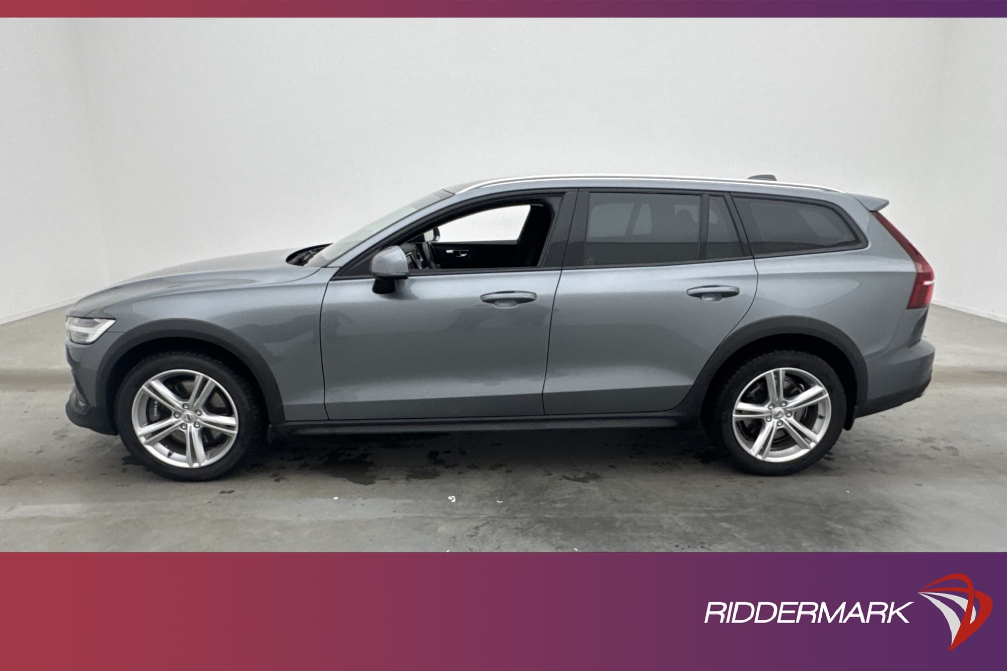 Volvo V60 Cross Country D4 AWD