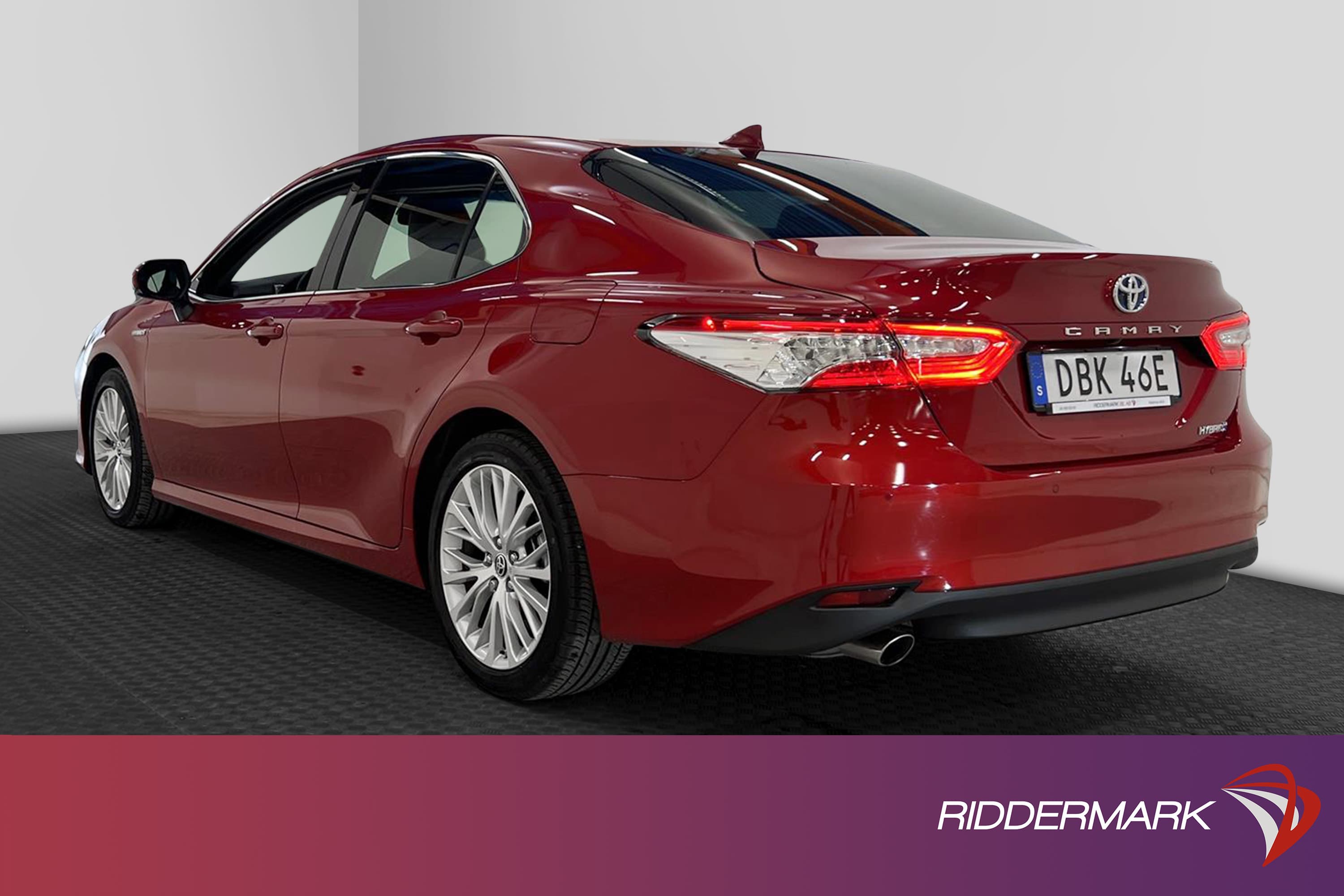 Toyota Camry Hybrid CVT 218hk Executive Premium