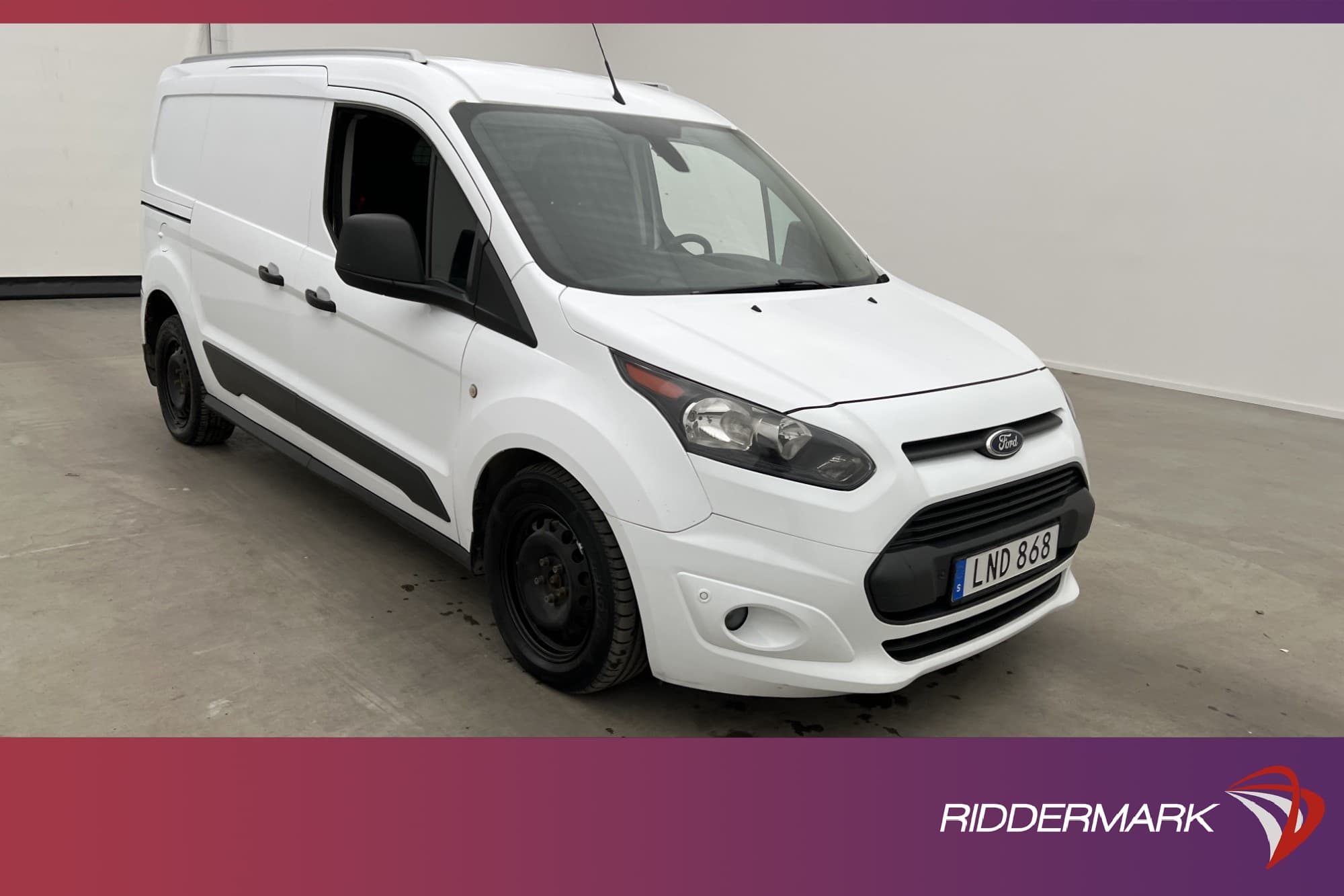 Ford Transit Connect LWB Värmare Dragkrok B-Kamera V-Inredd