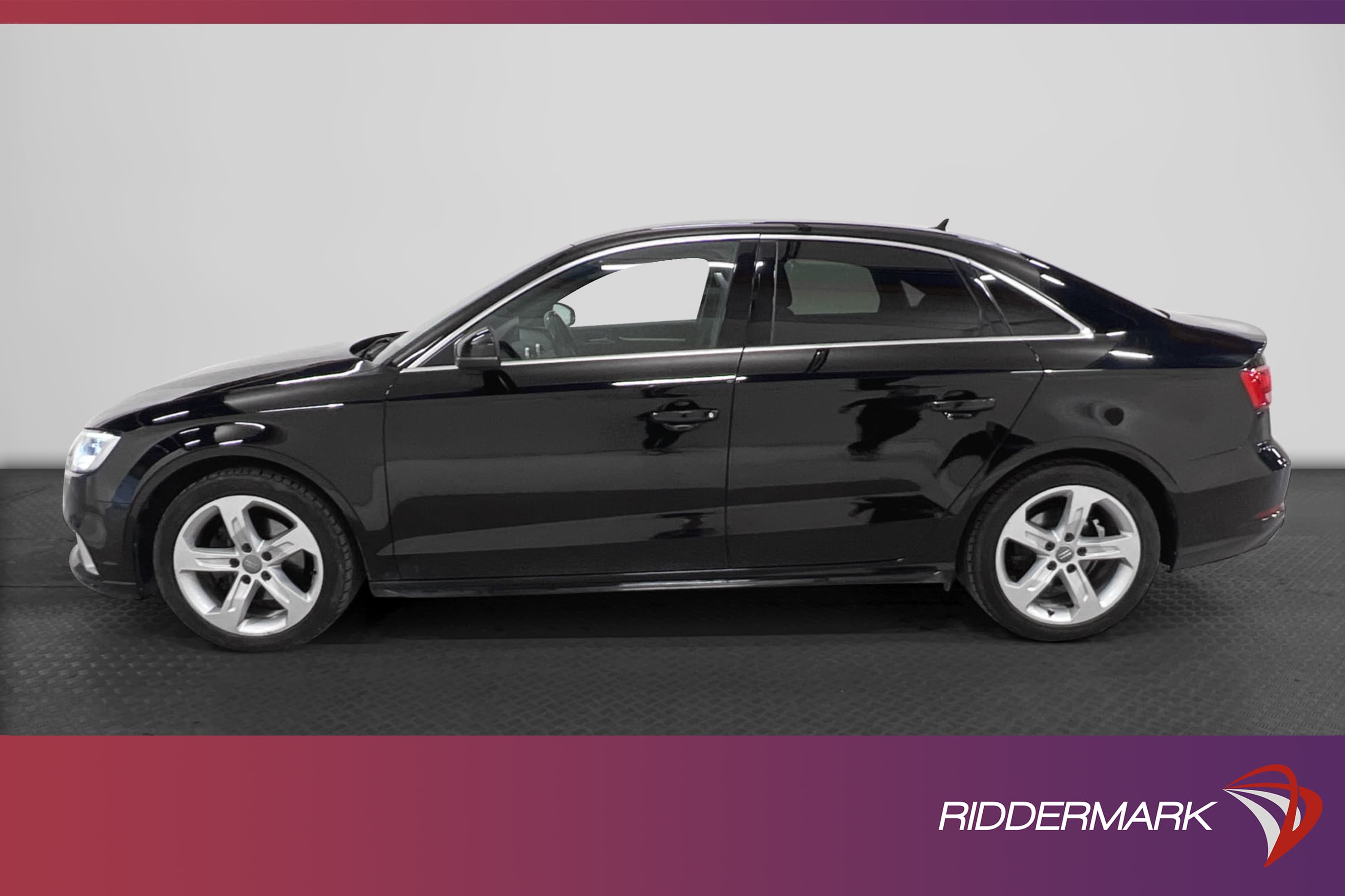 Audi A3 Sedan 2.0 TDI quattro Sport Cockpit Navi 0.48L/Mil
