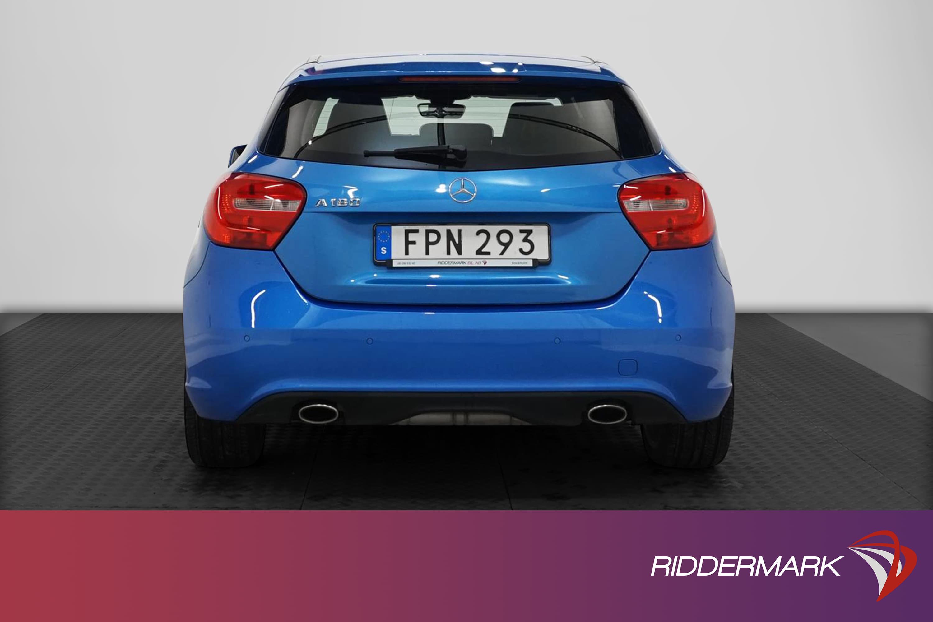 Mercedes-Benz A 180 122hk Navi Sensorer AMG-fälgar 0,54l/mil