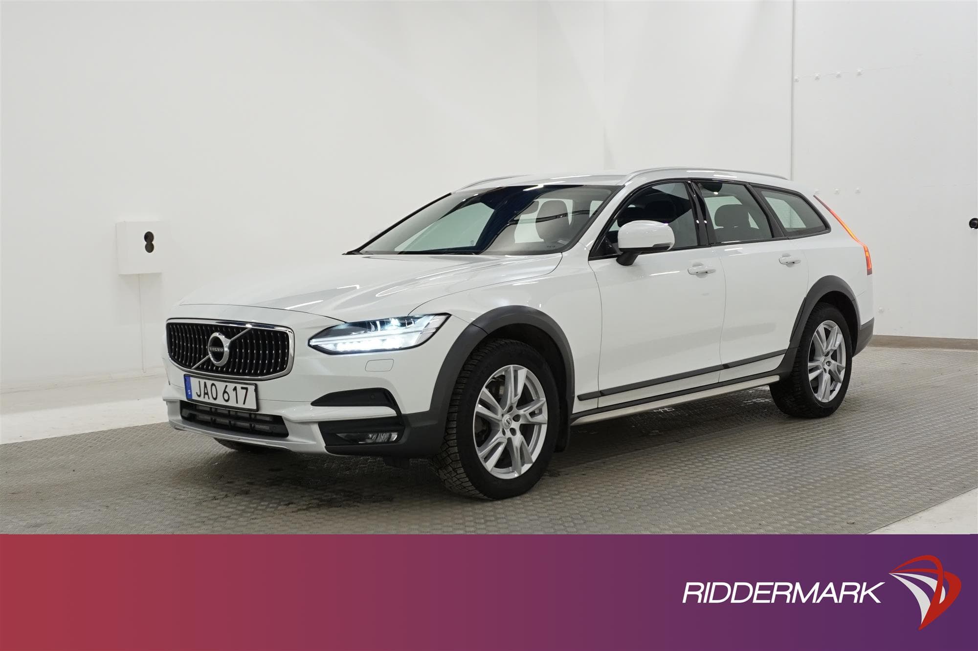 Volvo V90 Cross Country D4 190hk AWD