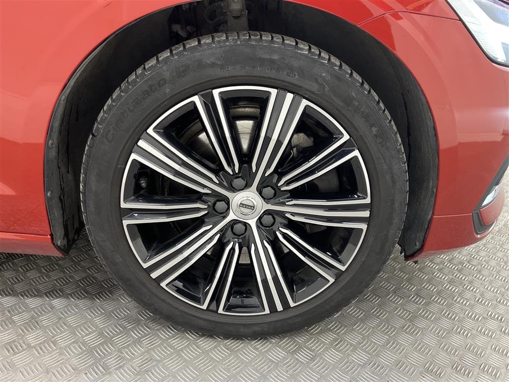 Volvo V60 T5 250hk Inscription Voc HUD B-Värm B-Kam Drag 