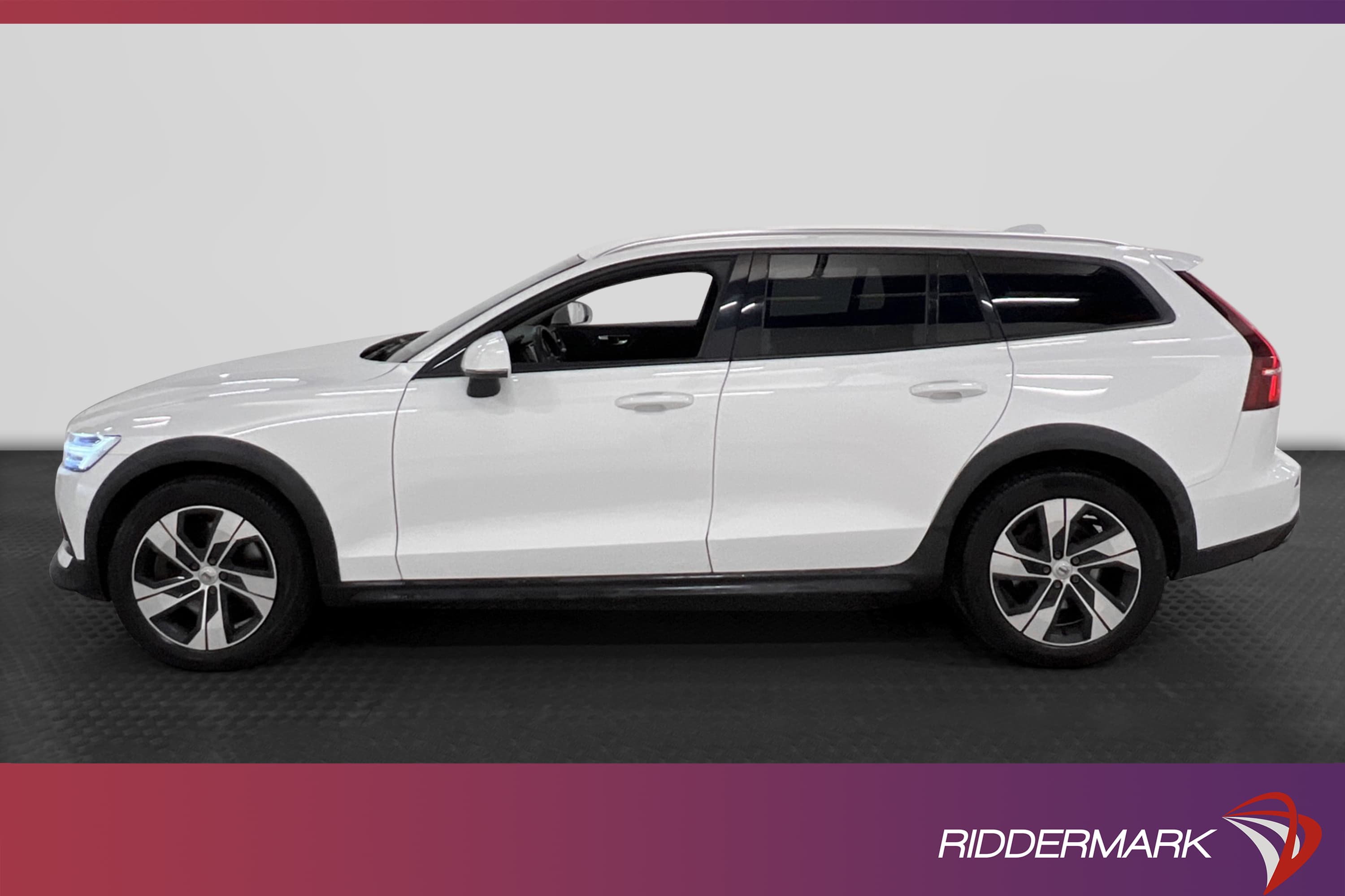 Volvo V60 Cross Country D4 AWD 190hk