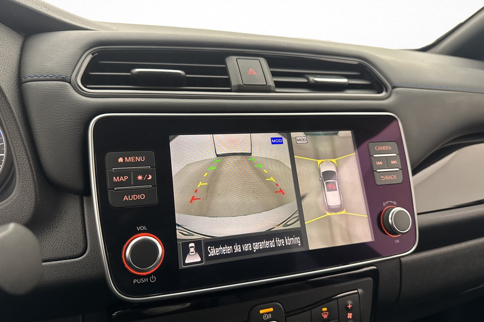 Nissan Leaf e+ 62 kWh 217hk Tekna BOSE Skinn 360° Navi