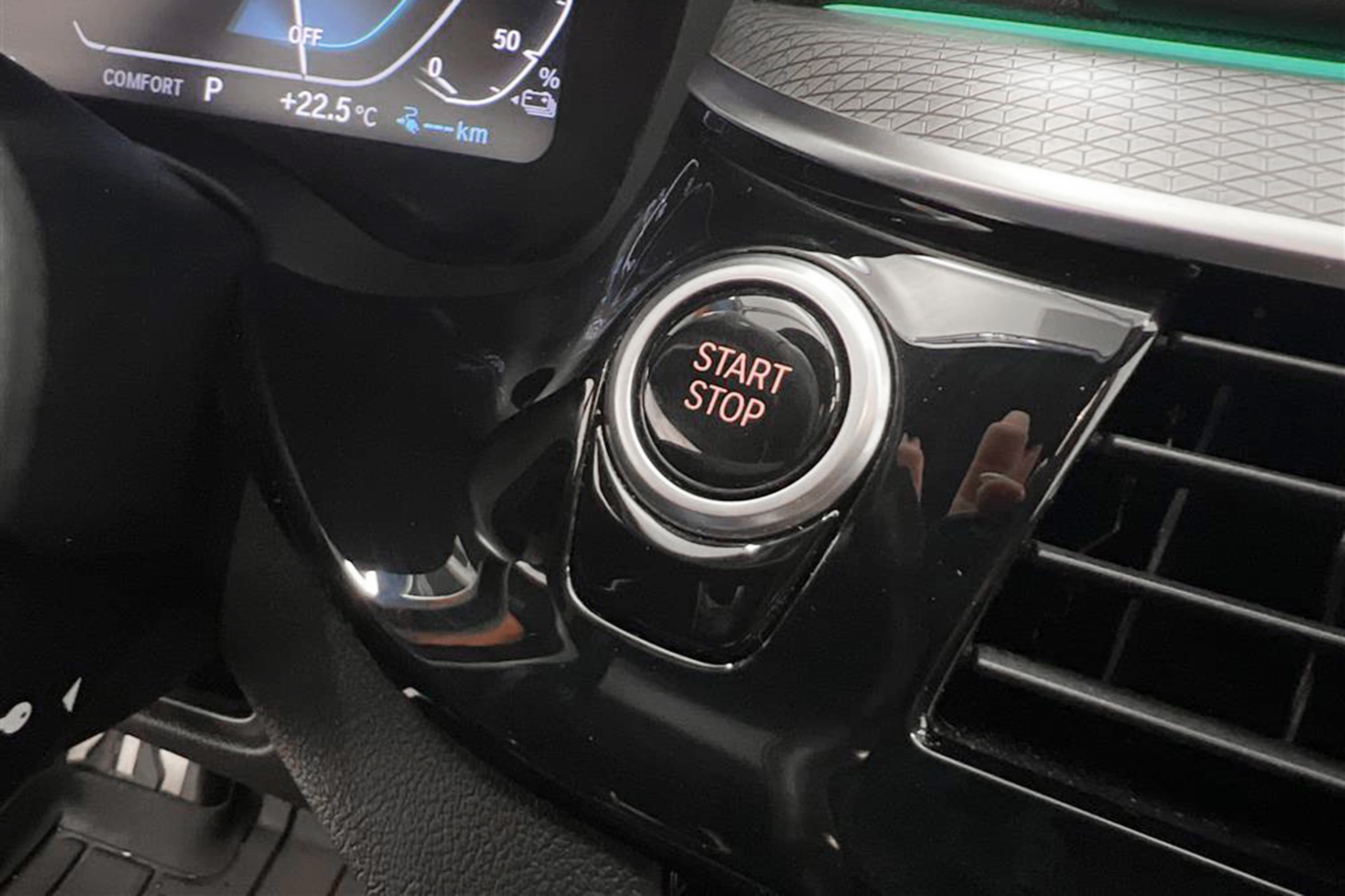 BMW 530e iPerformance 252hk M Sport Backkamera HiFi Naviinteriör