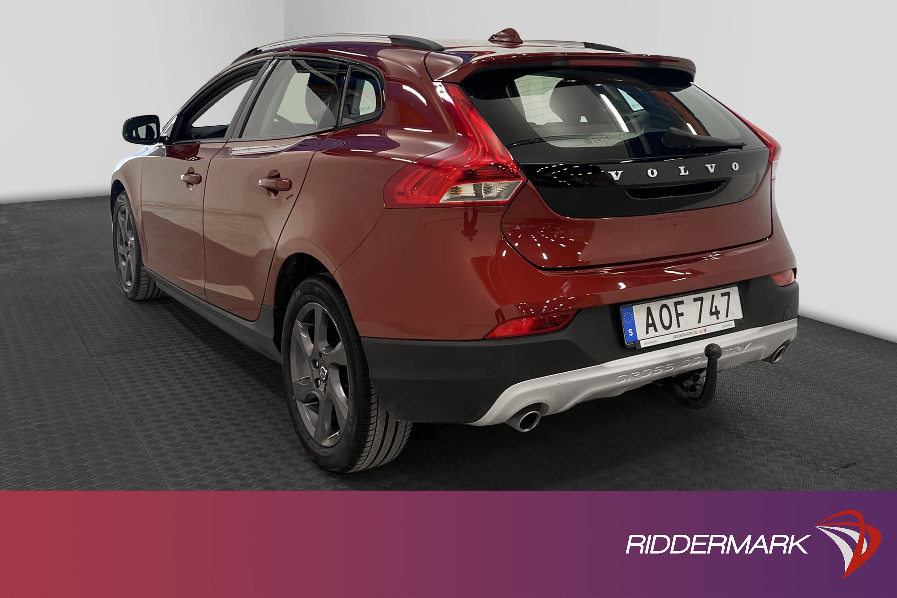 Volvo V40 Cross Country D4 190hk Momentum VOC D-Värm Drag