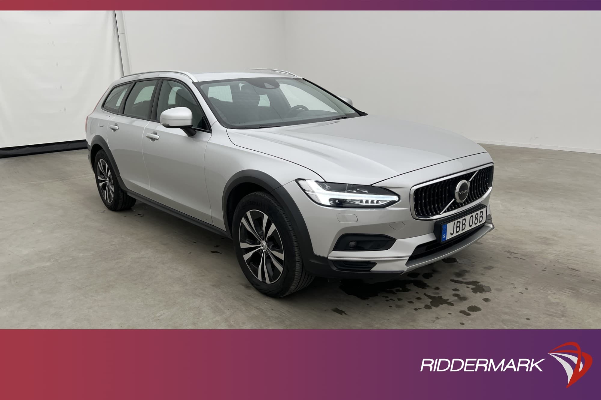 Volvo V90 Cross Country