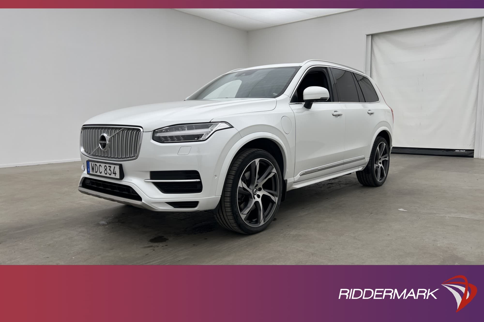 Volvo XC90 T8 Recharge Inscription 7-Sits Luftfjäd Pano B&W
