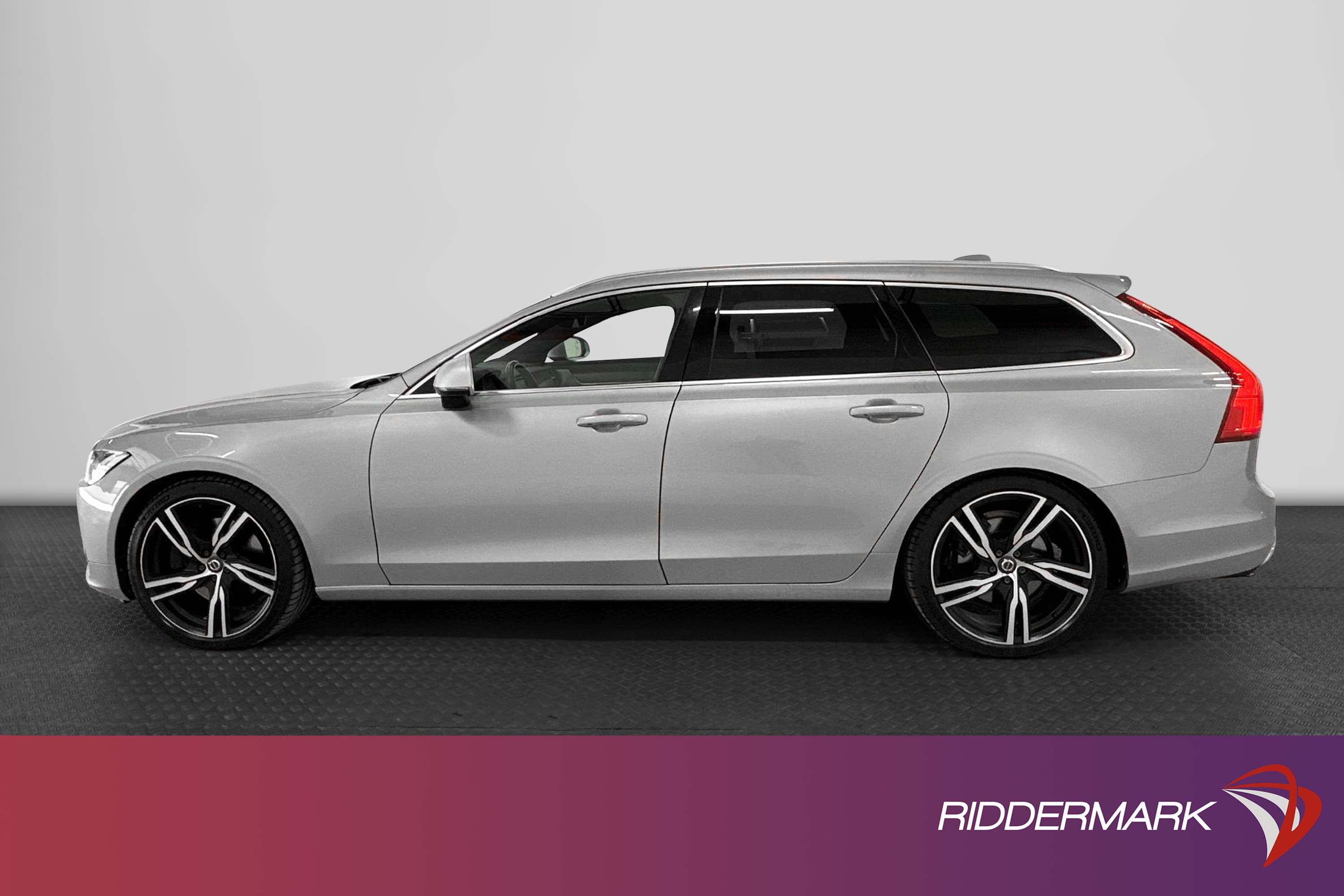 Volvo V90 D5 AWD 235 hk