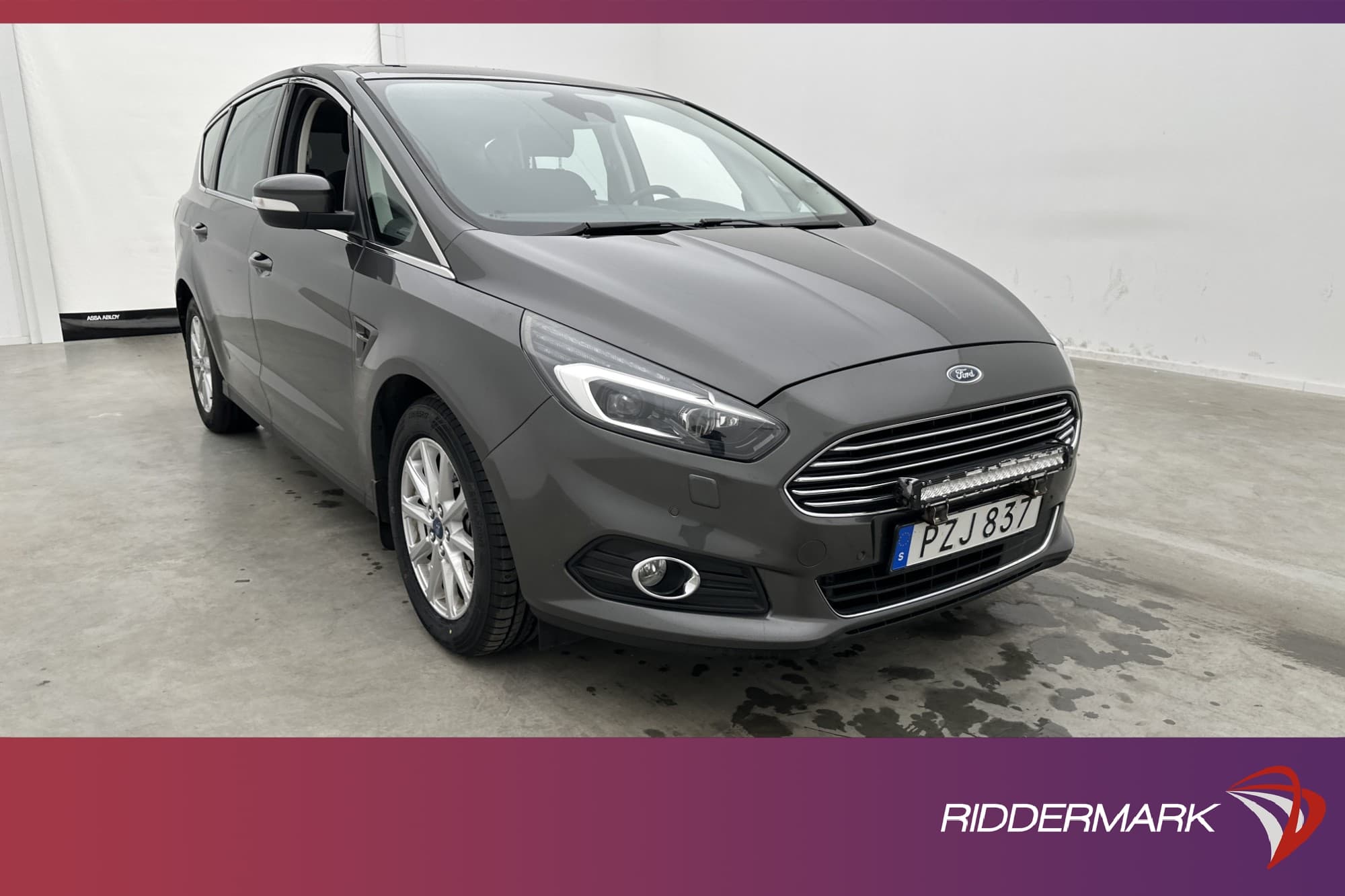 Ford S-Max 2.0 AWD 180hk