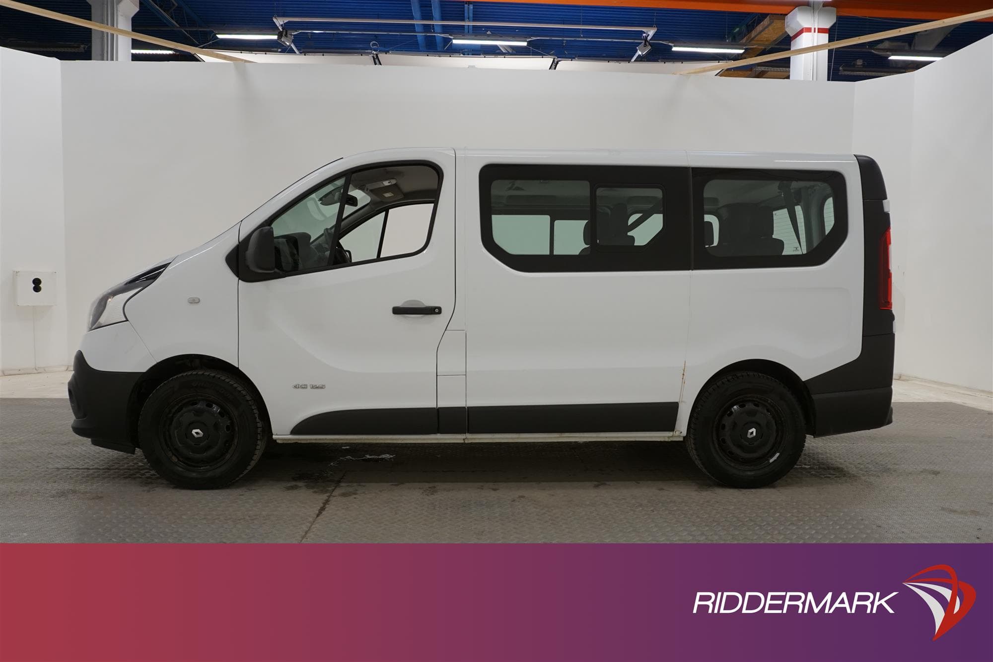 Renault Trafic Passenger 1.6dCi Eu6 Dragkrok Nyservad