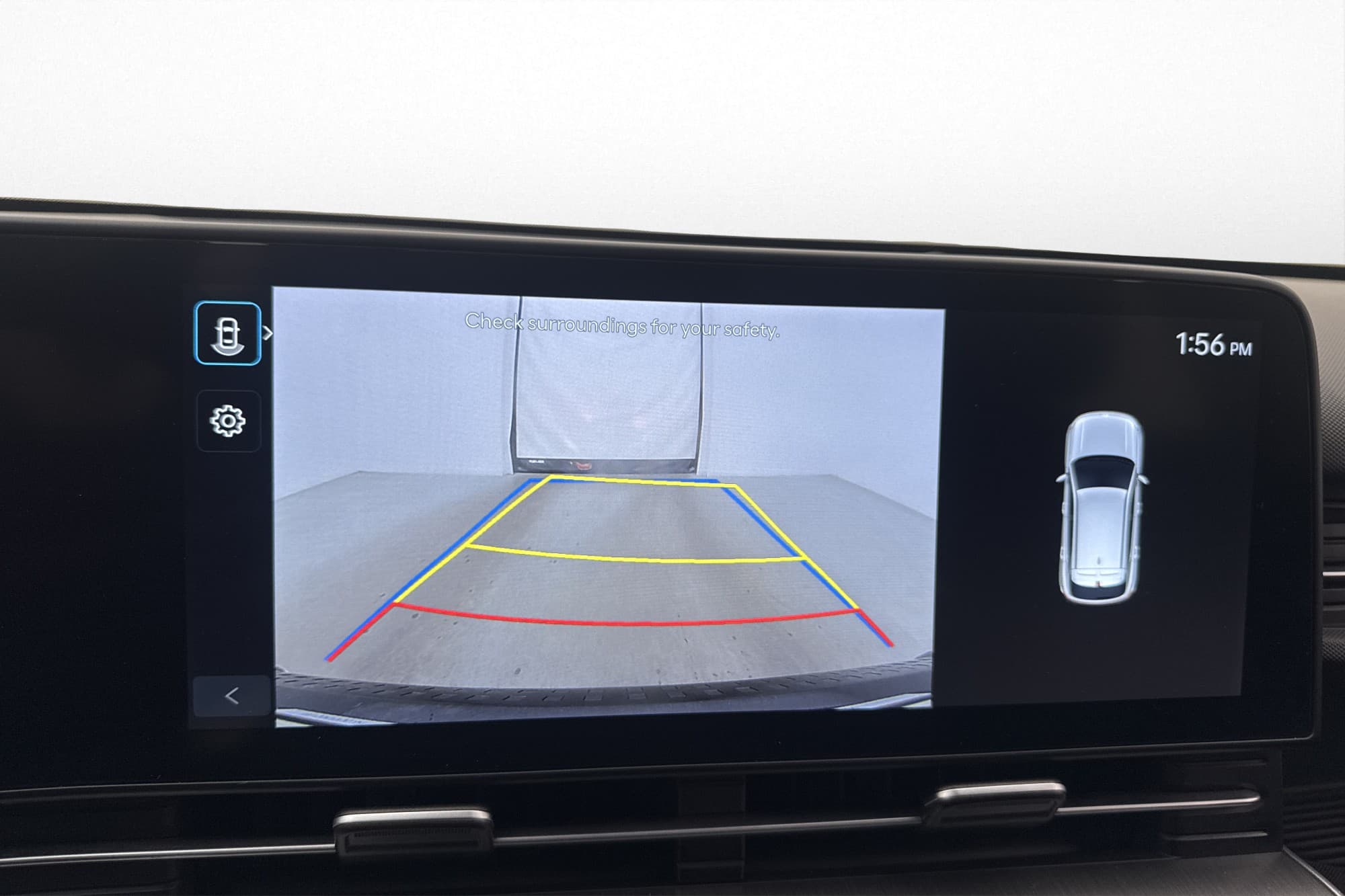 Hyundai Kona Long Range Essential 65.4 kWh Kamera Moms Navi