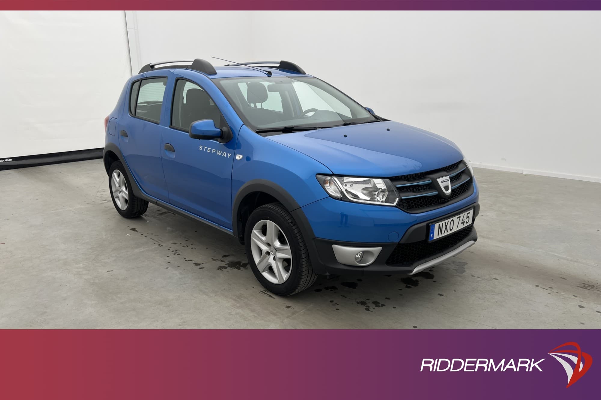 Dacia Sandero Stepway 0.9 TCe 90hk Navi Sensorer 1-bruk Eu6