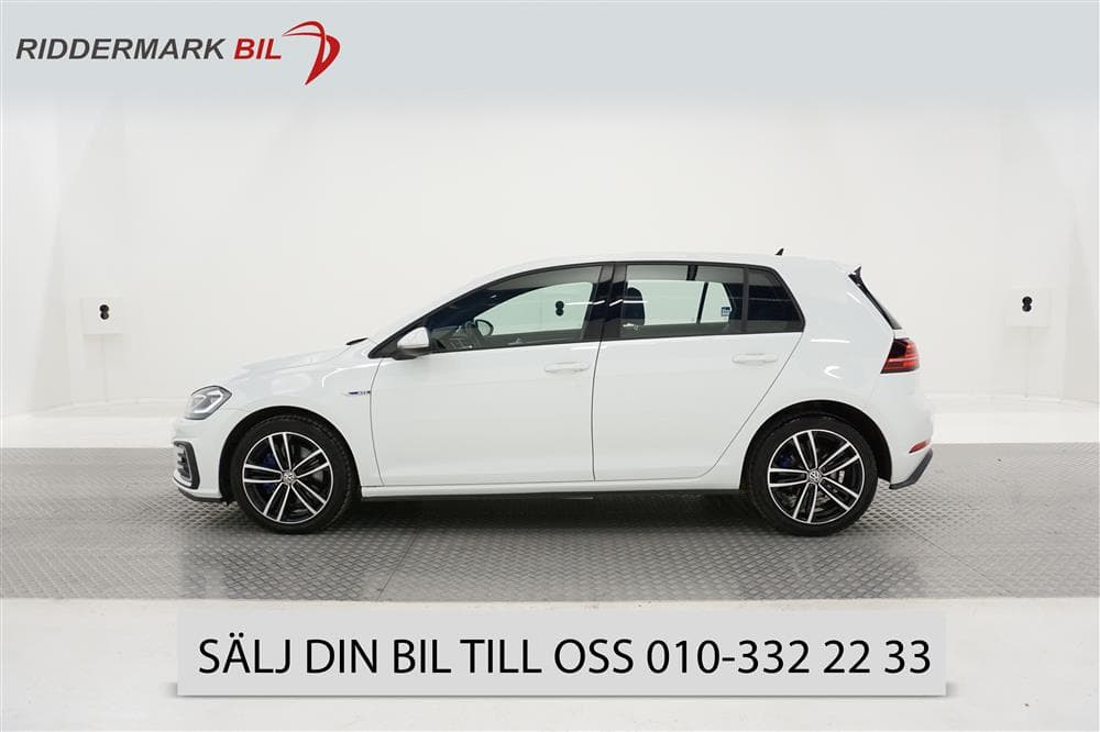 Volkswagen Golf GTE 204hk