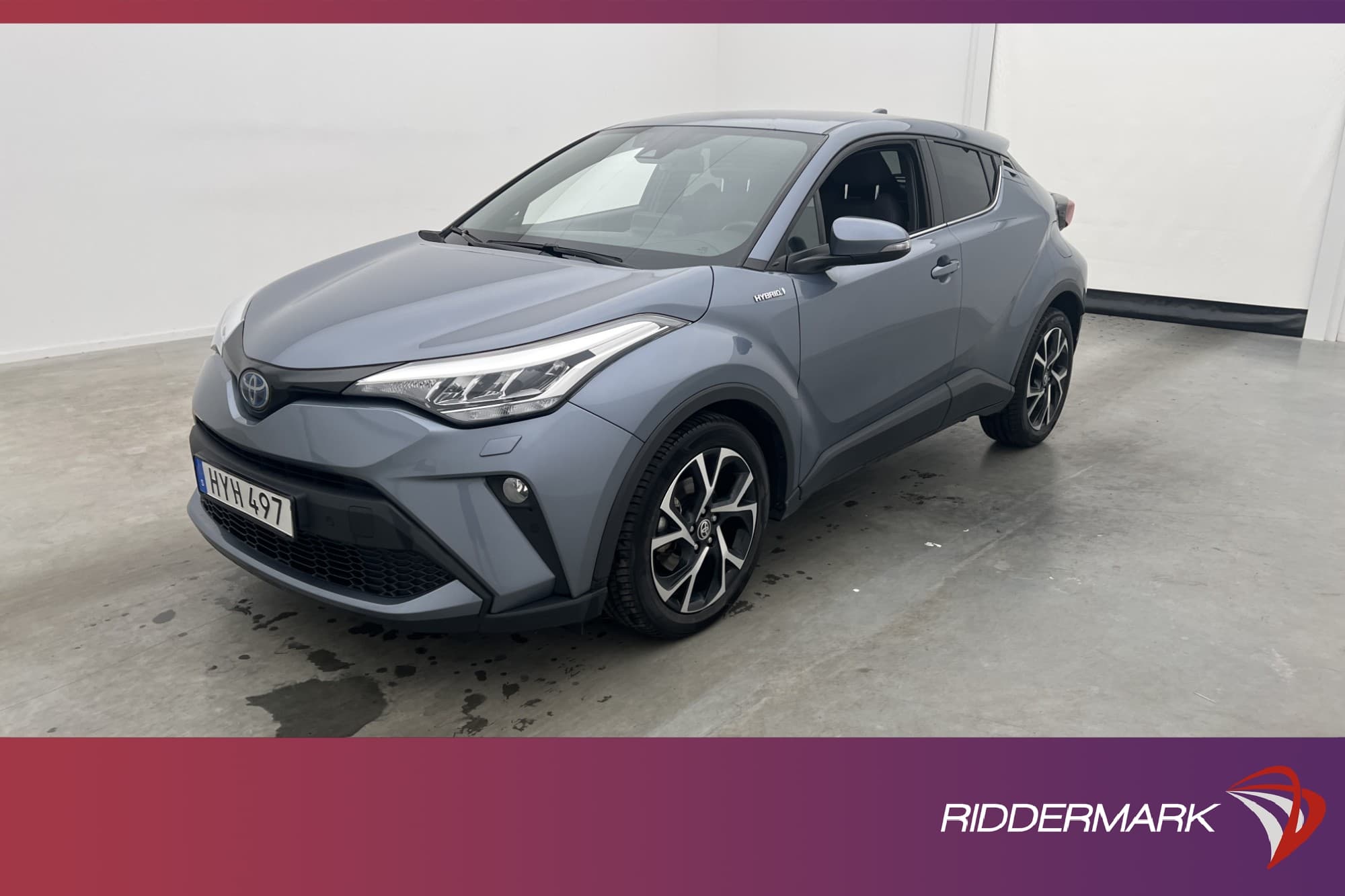 Toyota C-HR Hybrid 122hk