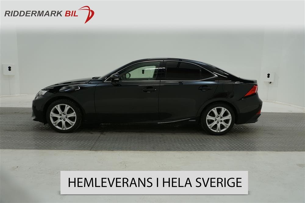 Lexus IS 300h 181hk