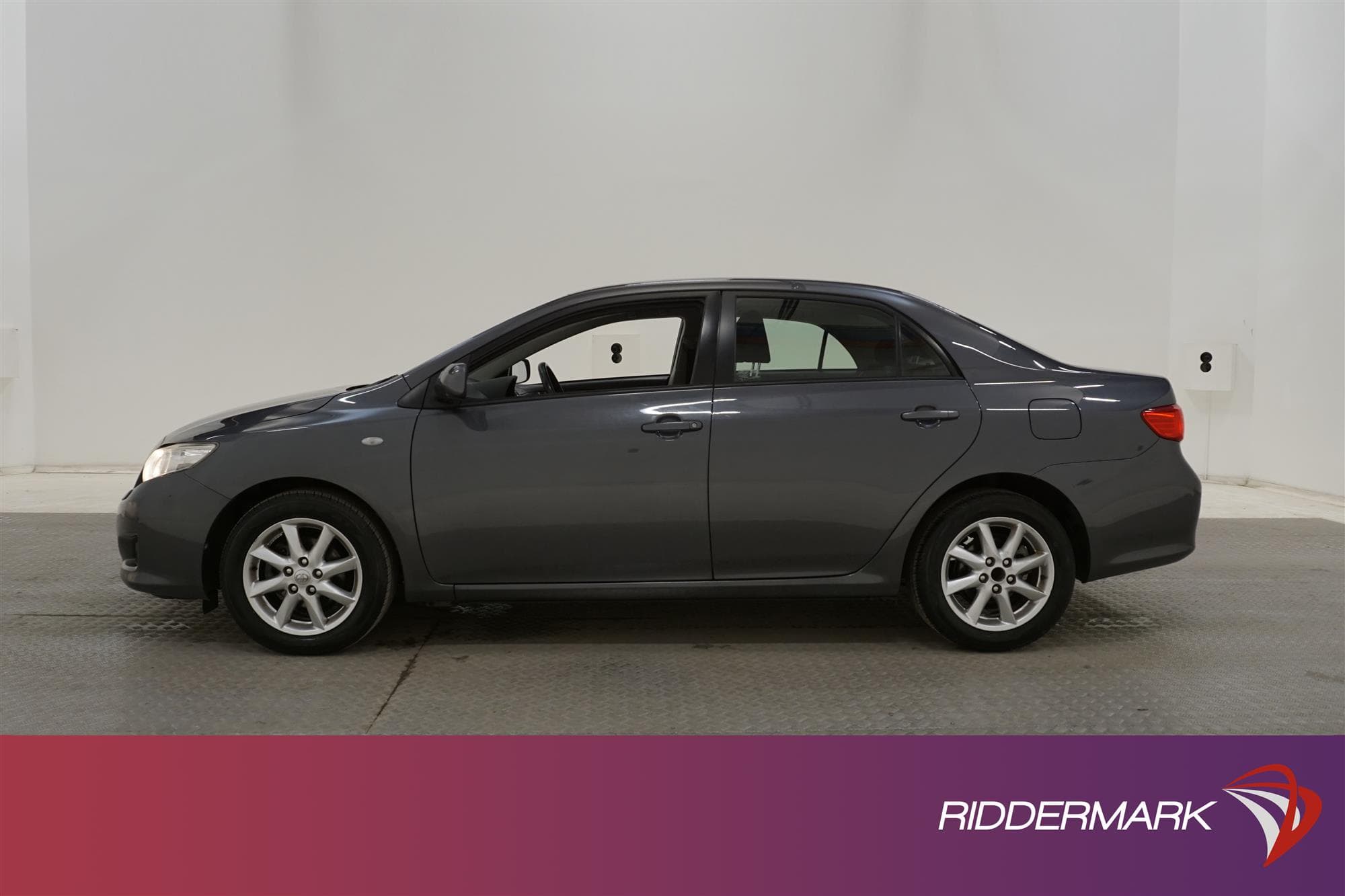 Toyota Corolla 1.6 124hk