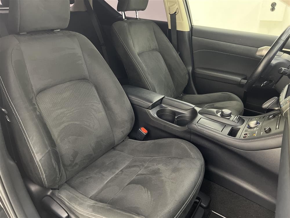 Lexus CT 200h 1.8 CTV 136hk Hybrid Kamera Välserv 0,41l/mil