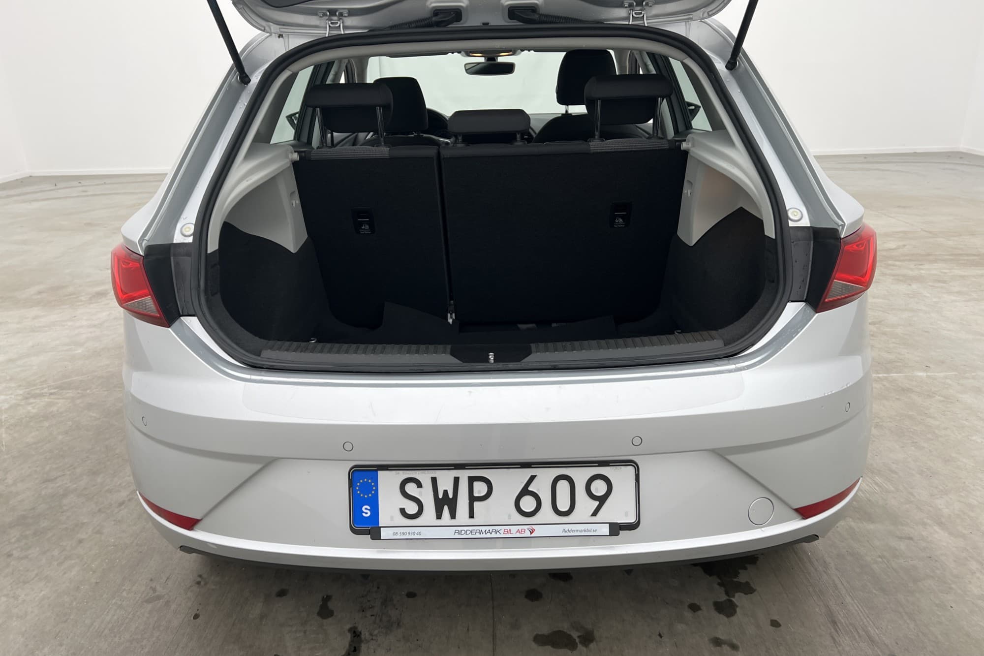 SEAT Leon 1.2 TSI 110hk Motorvärmare 426kr Skatt 0,49L/mil