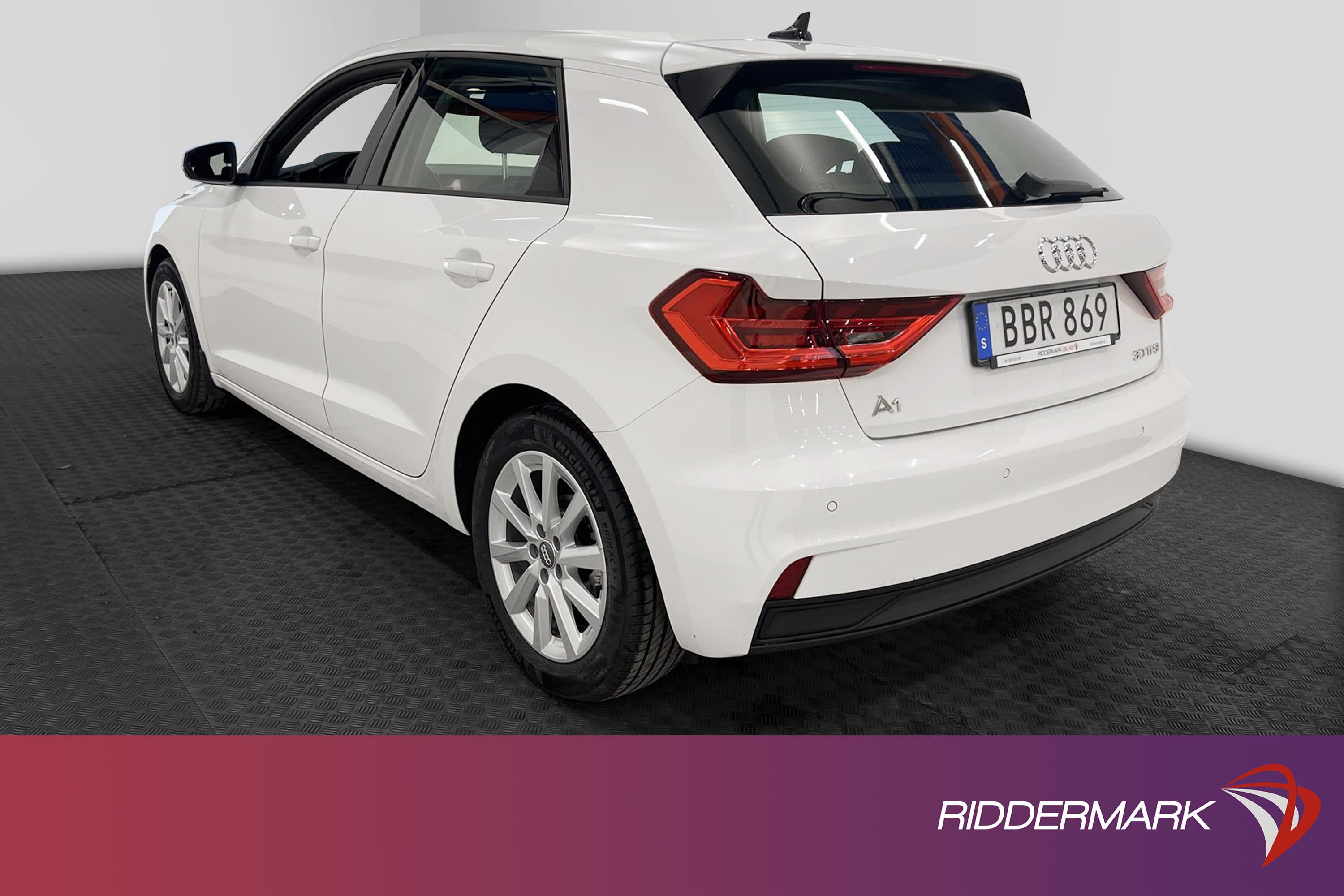 Audi A1 Sportback 30 TFSI 116hk Proline Cockpit C-Play 