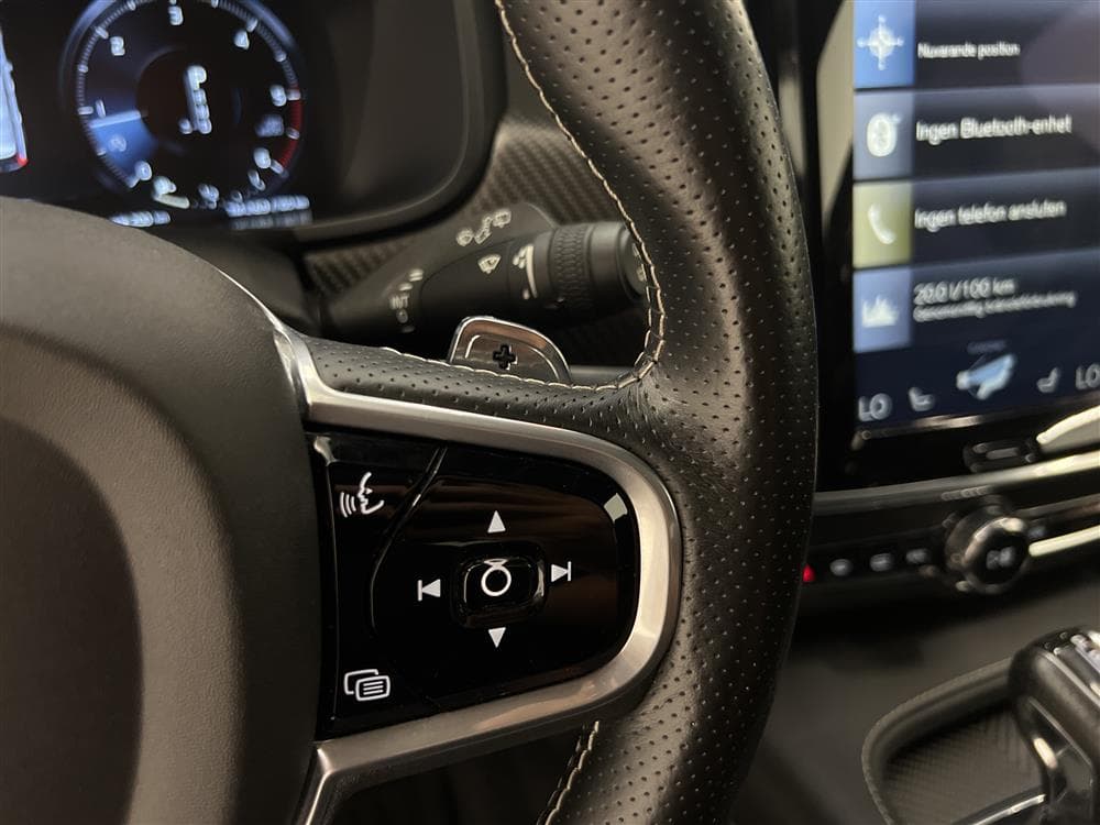 Volvo V90 D3 AWD 150hk R-Design VOC Värmare GPS PDC 0,5l/mil