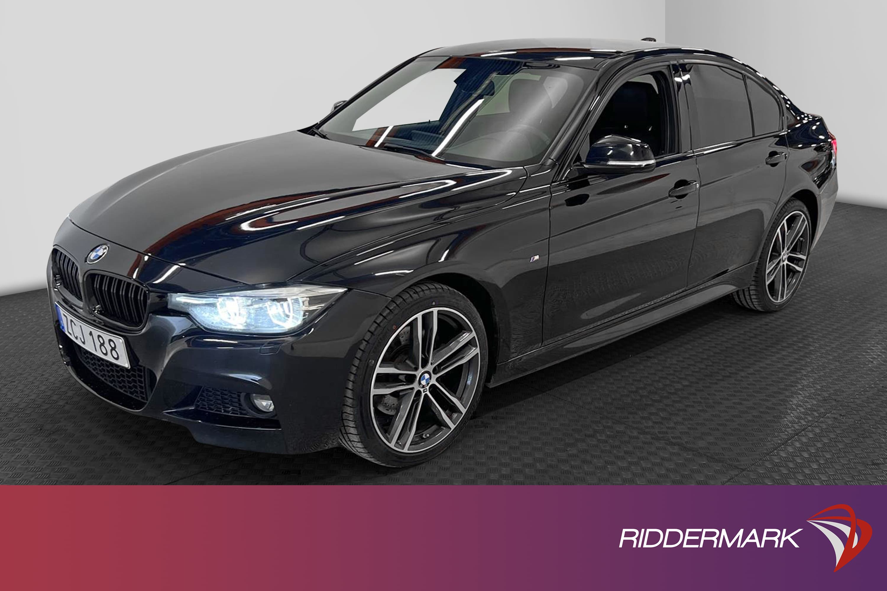 BMW 330i xDrive 252hk M Sport Cockpit Drag H/K Navi Skinn