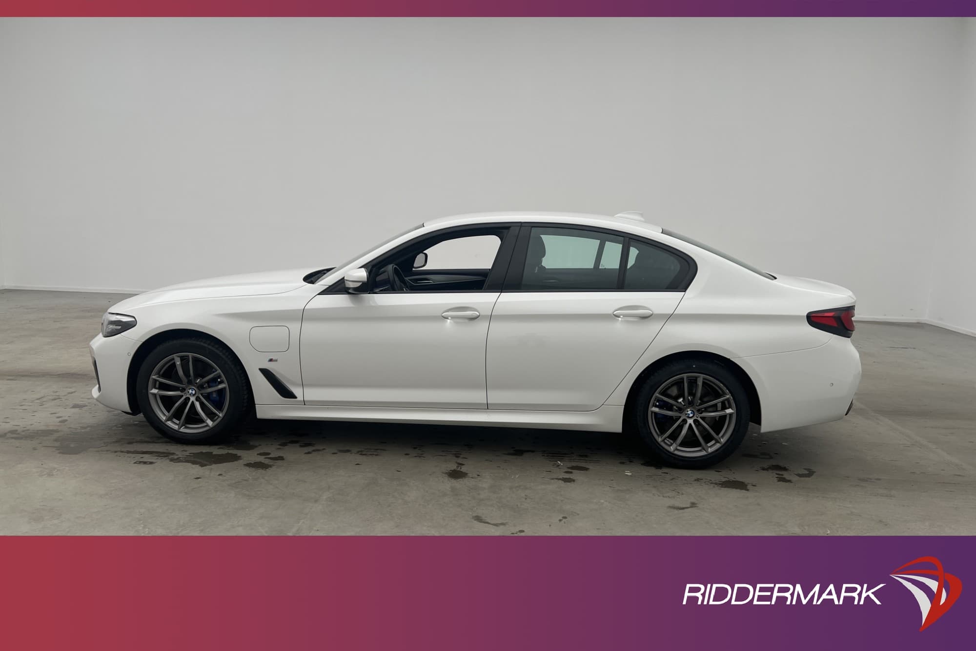 BMW 530e xDrive M Sport HiFi Kamera Navi  Drag Elstolar