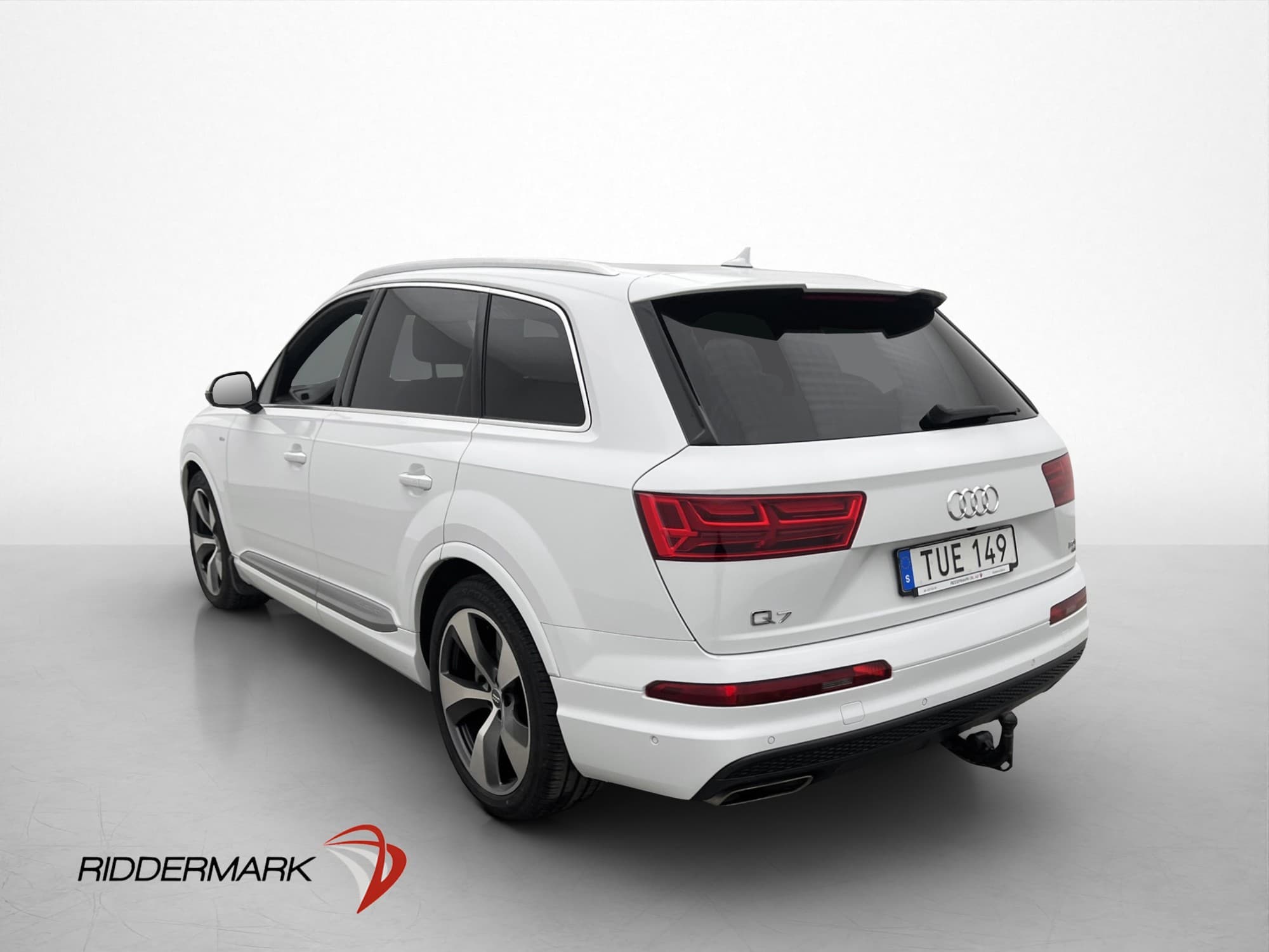 Audi Q7 50 TDI 286hk S-Line 7-Sits Värmare 360° Luftfjädring
