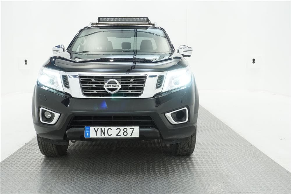 Nissan Navara 2.3dCi Automat Tekna 4x4 Eu6 Värmare Taklucka exteriör