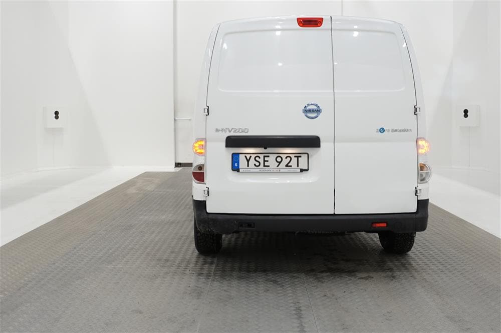 Nissan e-NV200 40 kWh Aut 109hk B-kamera Nyservad Moms 