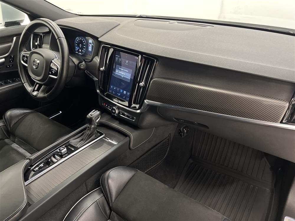 Volvo V90 D3 AWD 150hk R-Design VOC Värmare GPS PDC 0,5l/mil