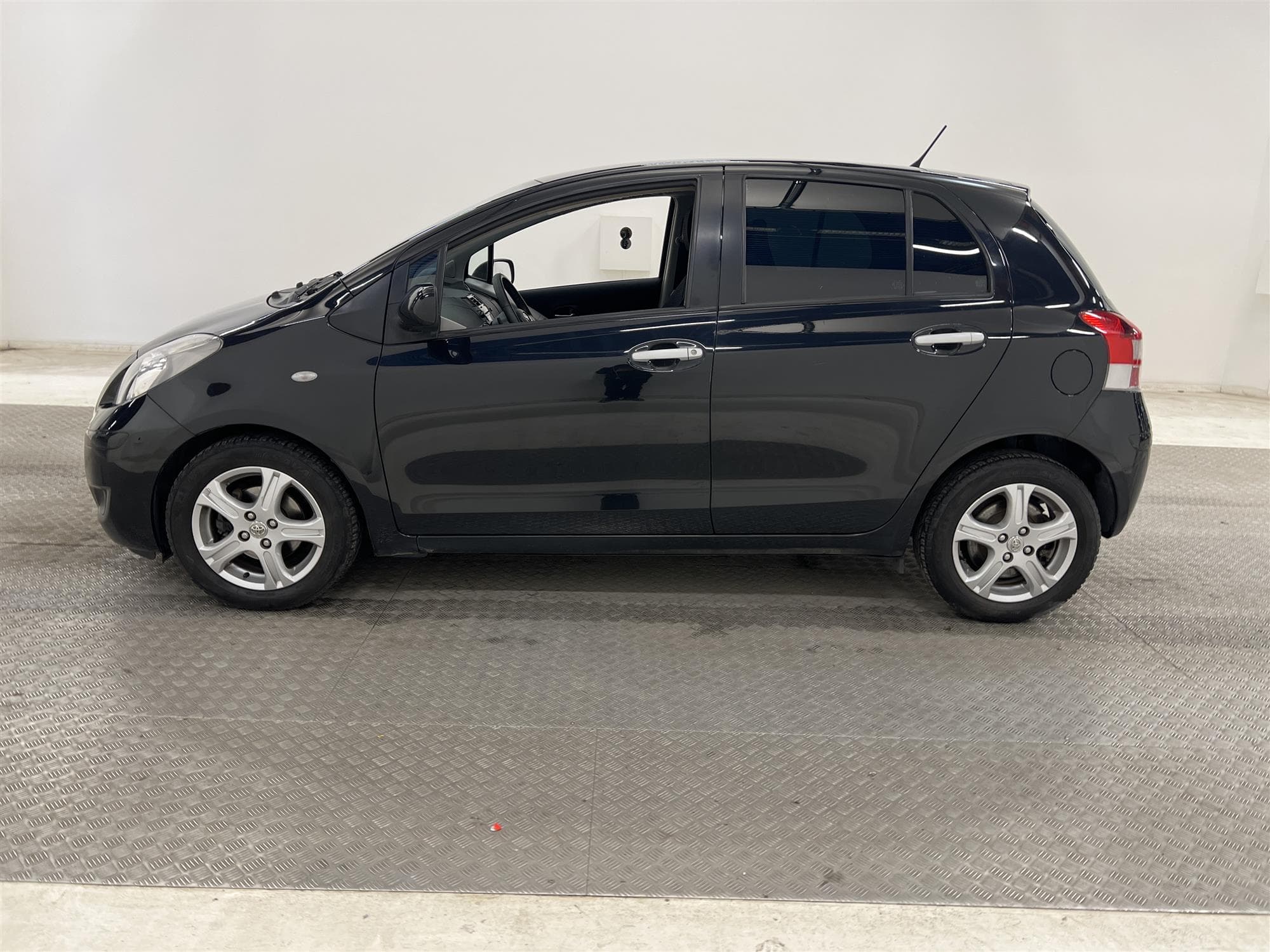 Toyota Yaris 1.33 Dual VVT-i 101hk
