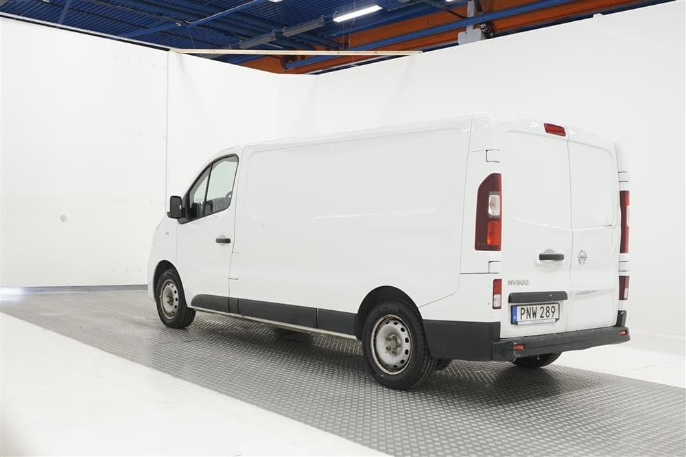 Nissan NV300 1.6 dCi Eu6 120hk Lång Värmare Moms 
