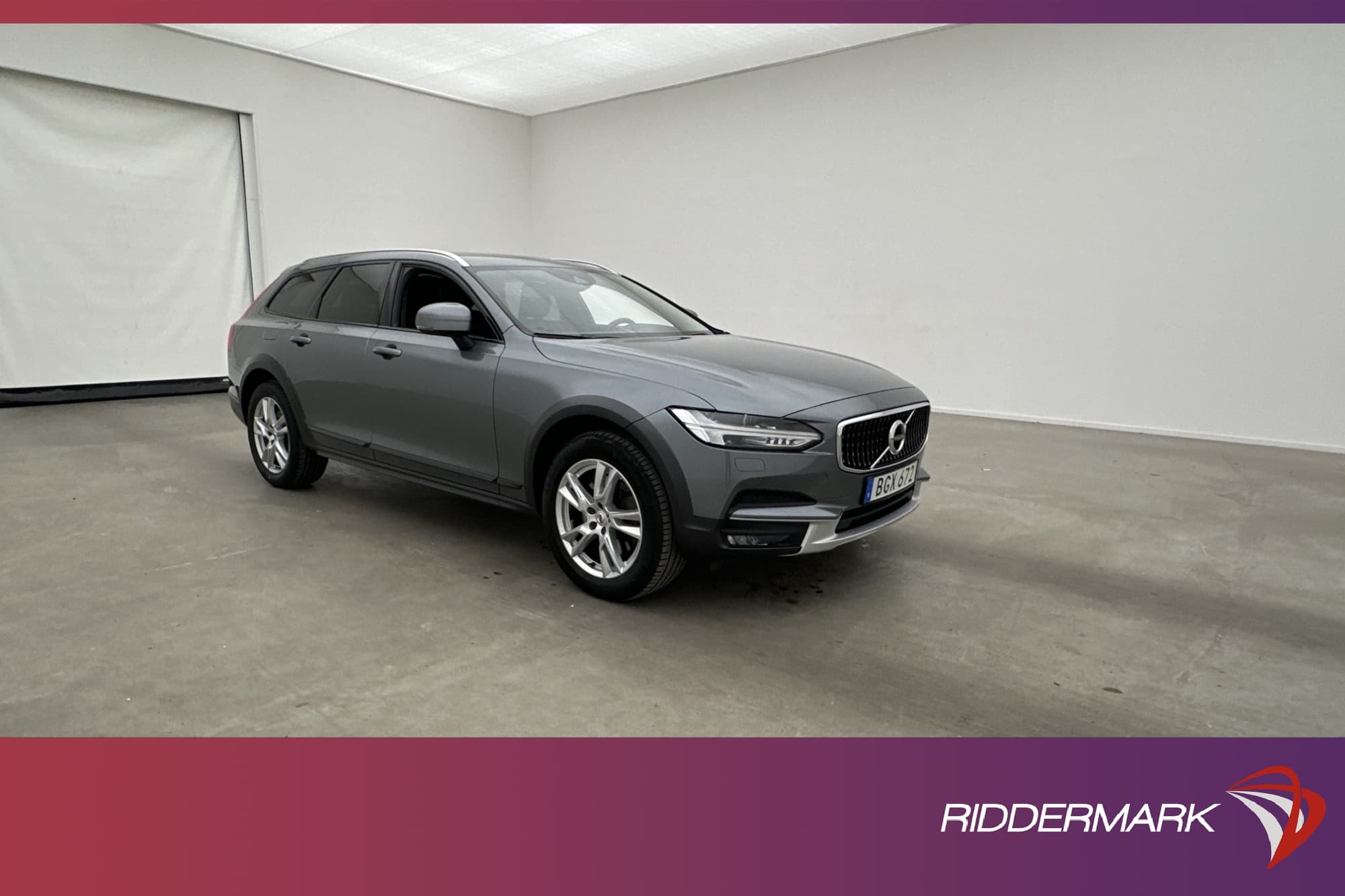Volvo V90 Cross Country D4 AWD