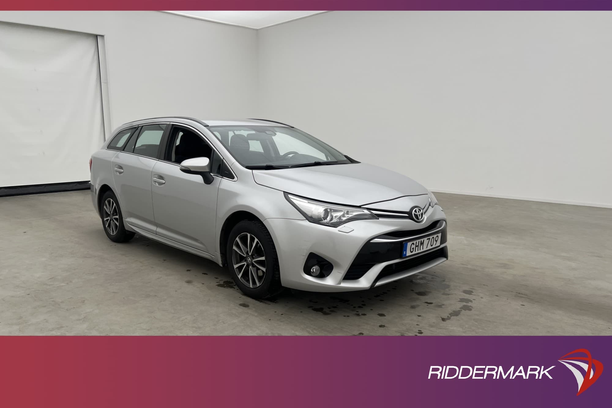 Toyota Avensis Kombi 1.8 147hk