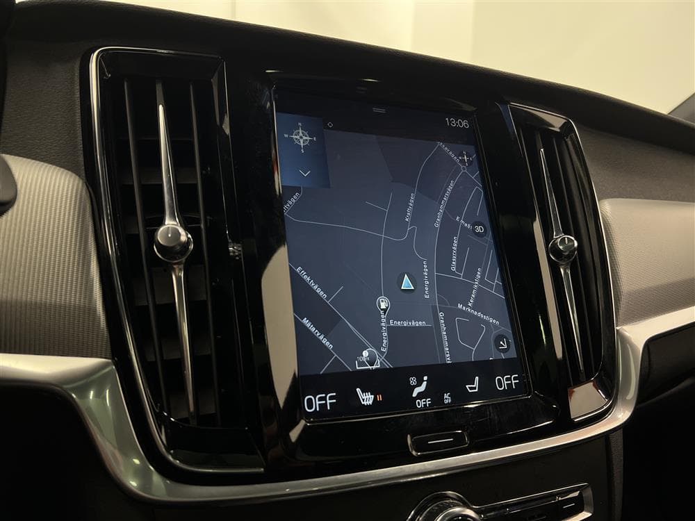Volvo V90 D5 AWD Inscription VOC Pano B&W 360° HUD 0,49L/Mil