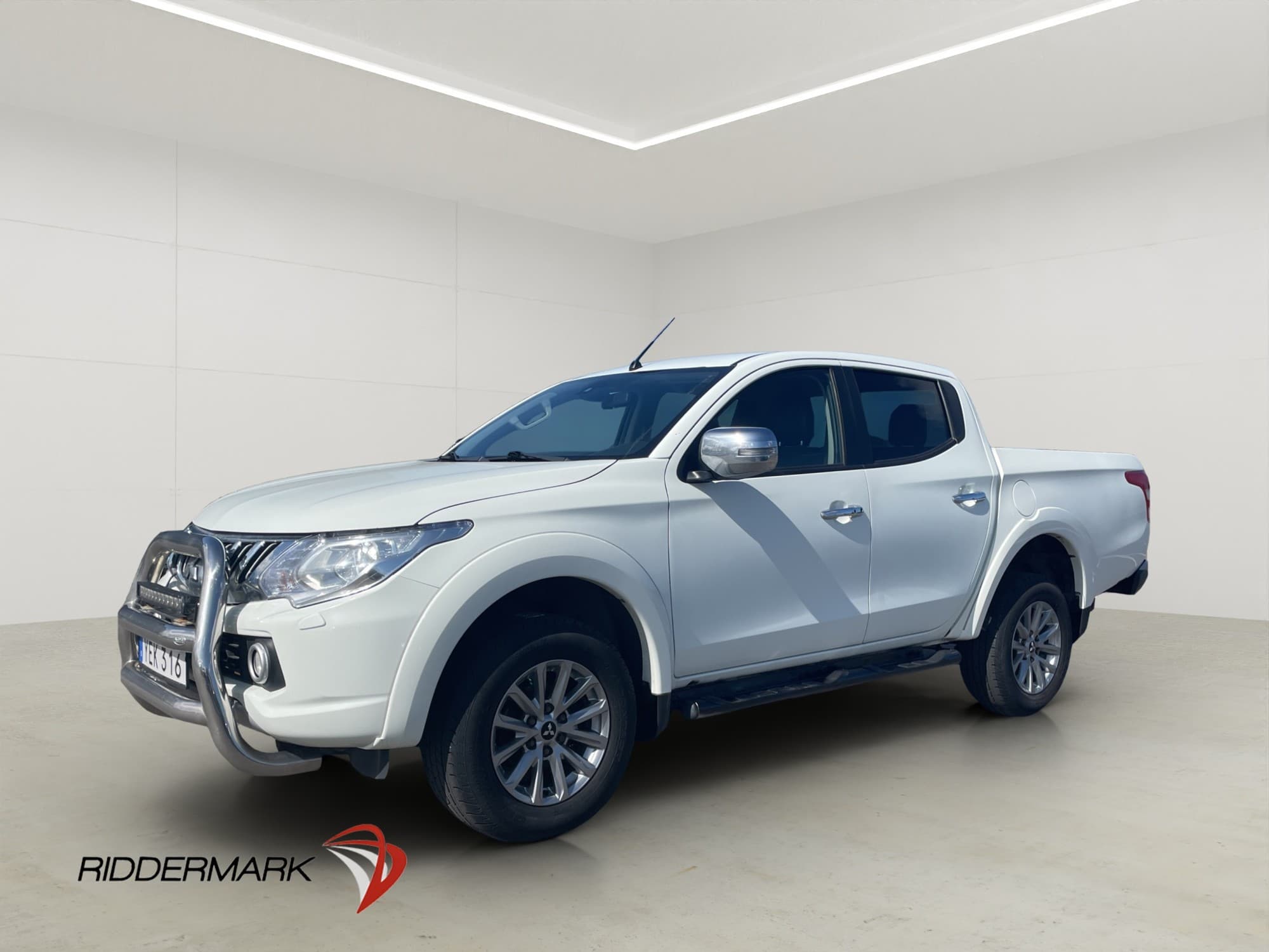 Mitsubishi L200