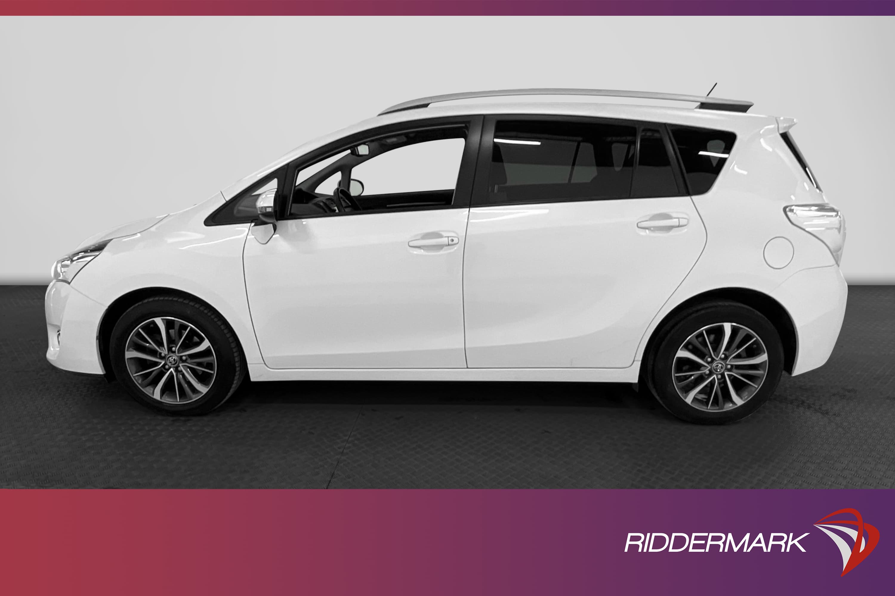 Toyota Verso 1.8 Multidrive S 147hk  Navigation 7-Sits Drag