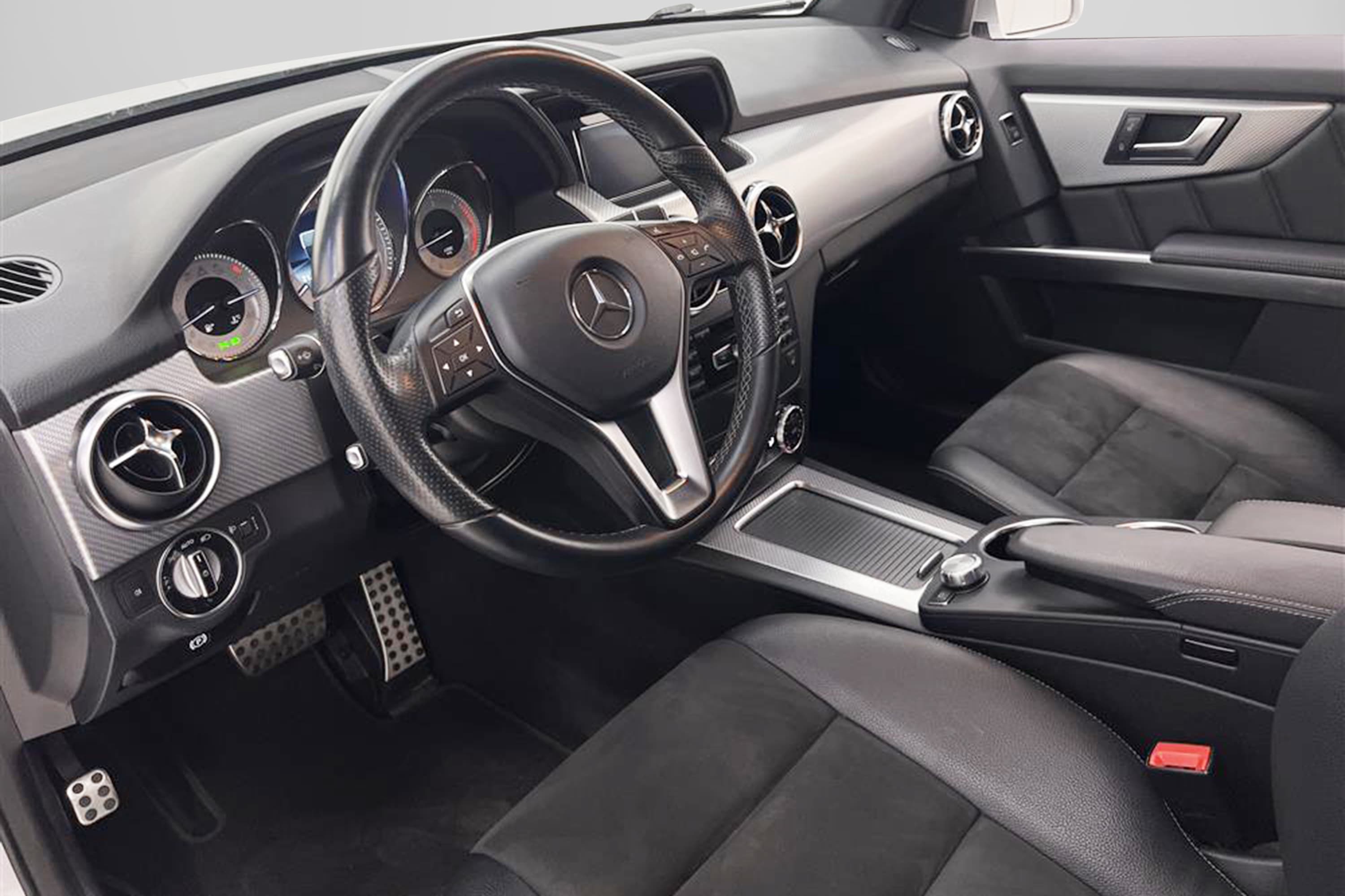 Mercedes-Benz GLK 220 CDI 170hk 4MATIC Drag Skinn/Alcantarainteriör