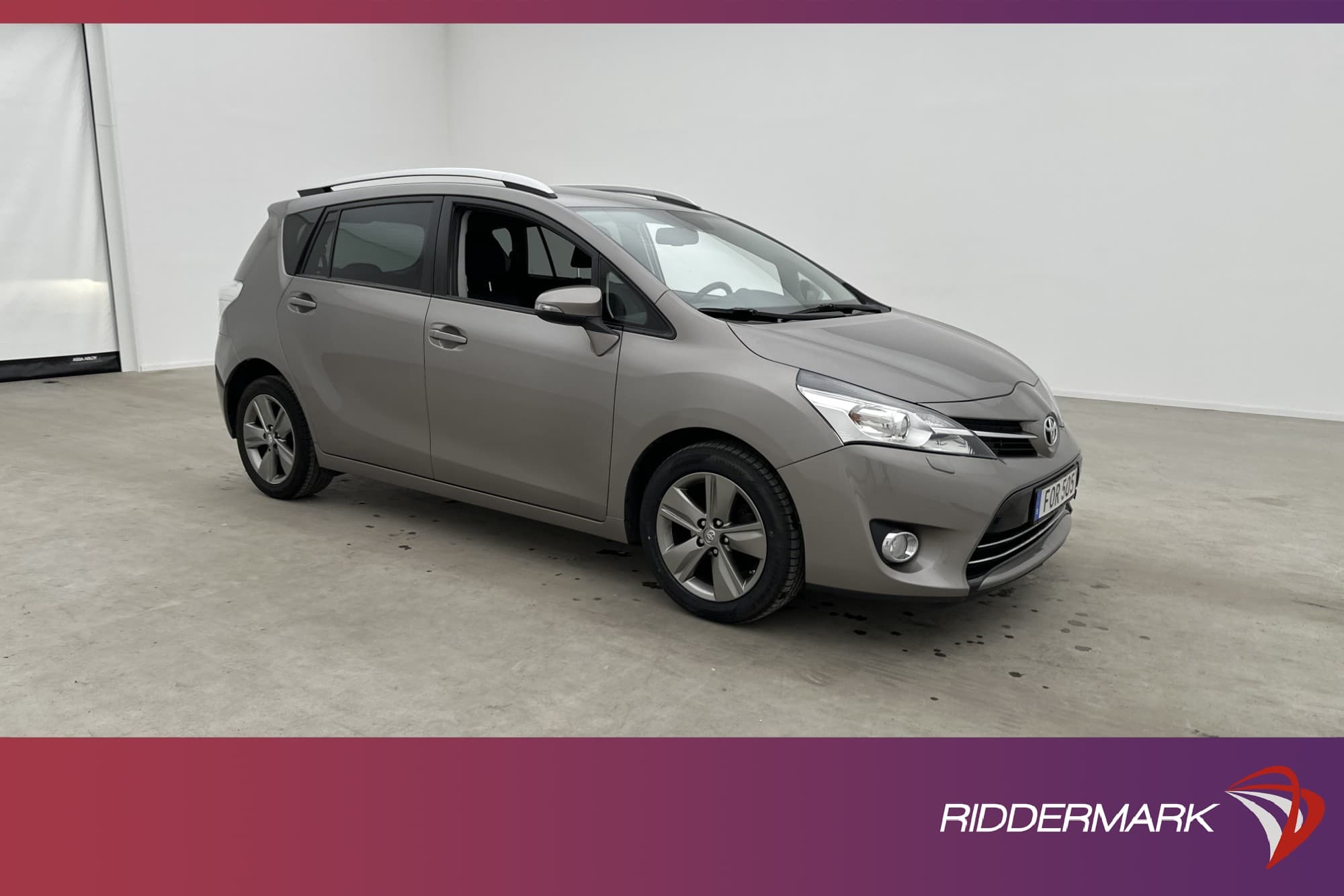 Toyota Verso 1.8 147hk