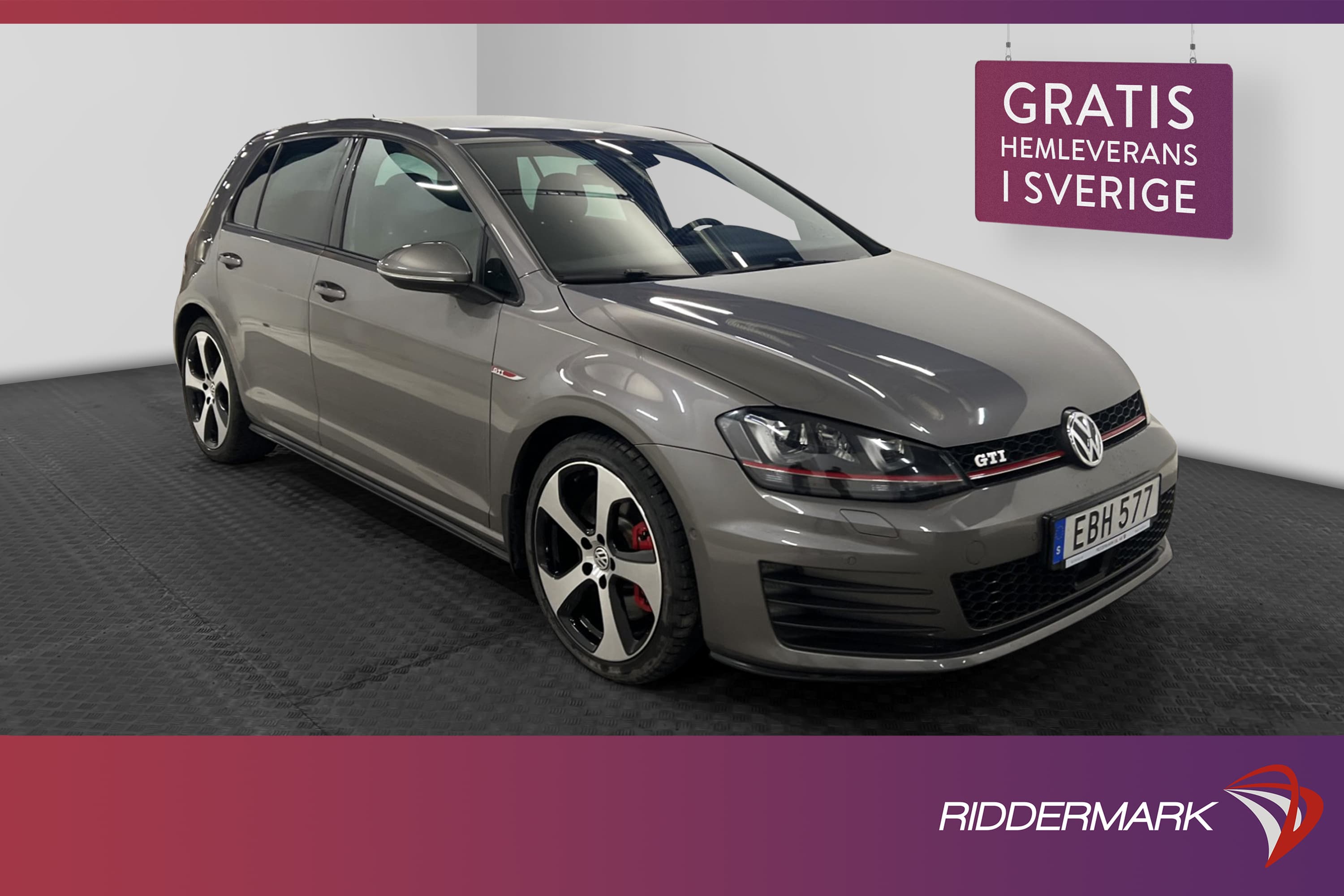 Volkswagen Golf GTI Performance 230hk