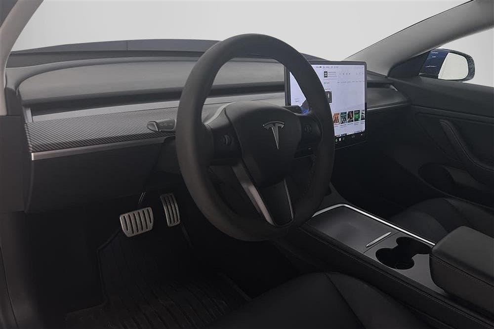 Tesla Model 3 Performance AWD Svensksåld Premiuminteriör