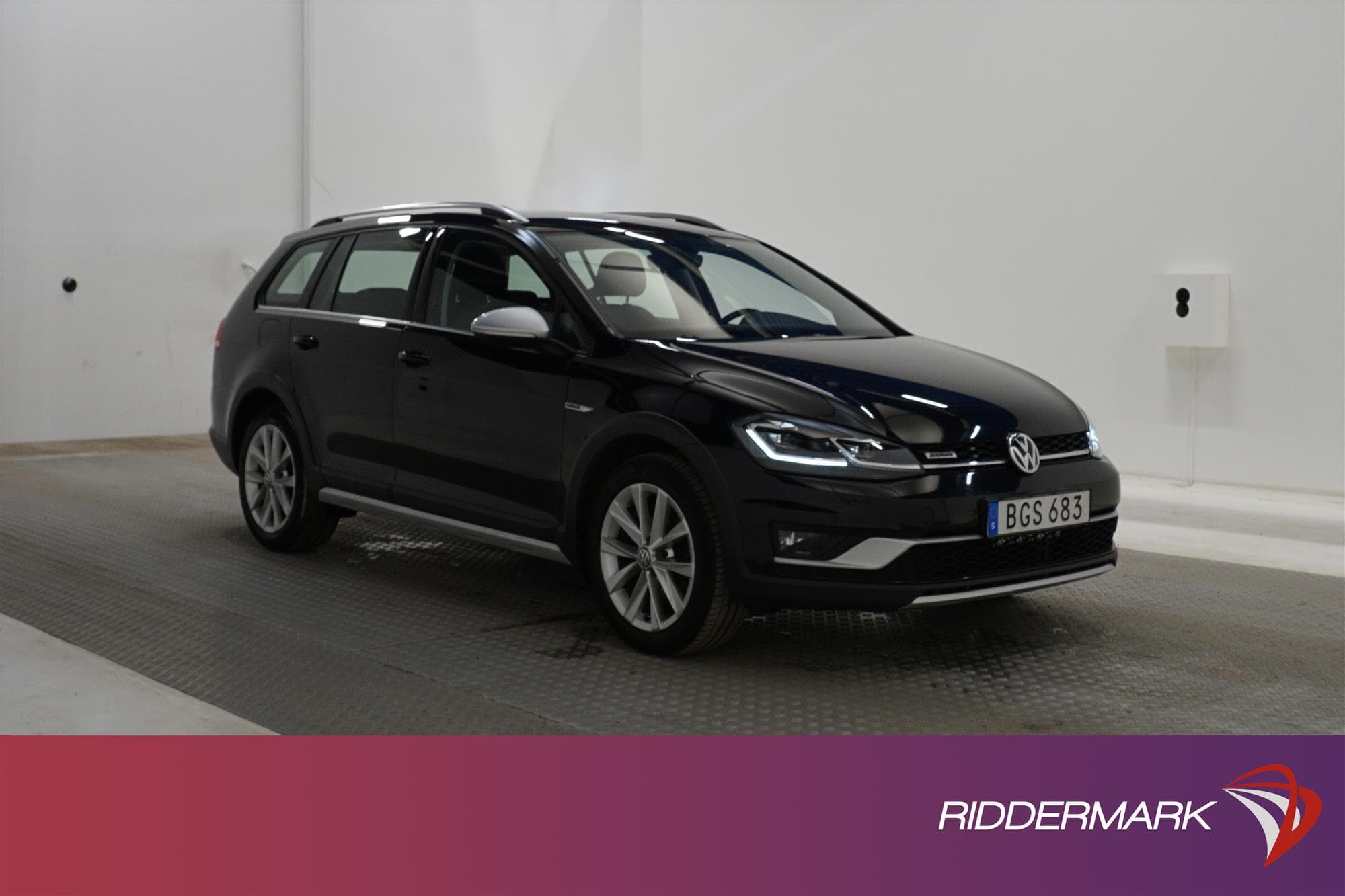 Volkswagen Golf Alltrack 1.8 TSI 4M