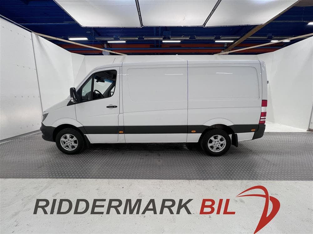 Mercedes-Benz Sprinter 211CDI Eu6 L2 Värmare Aut 3sits Moms