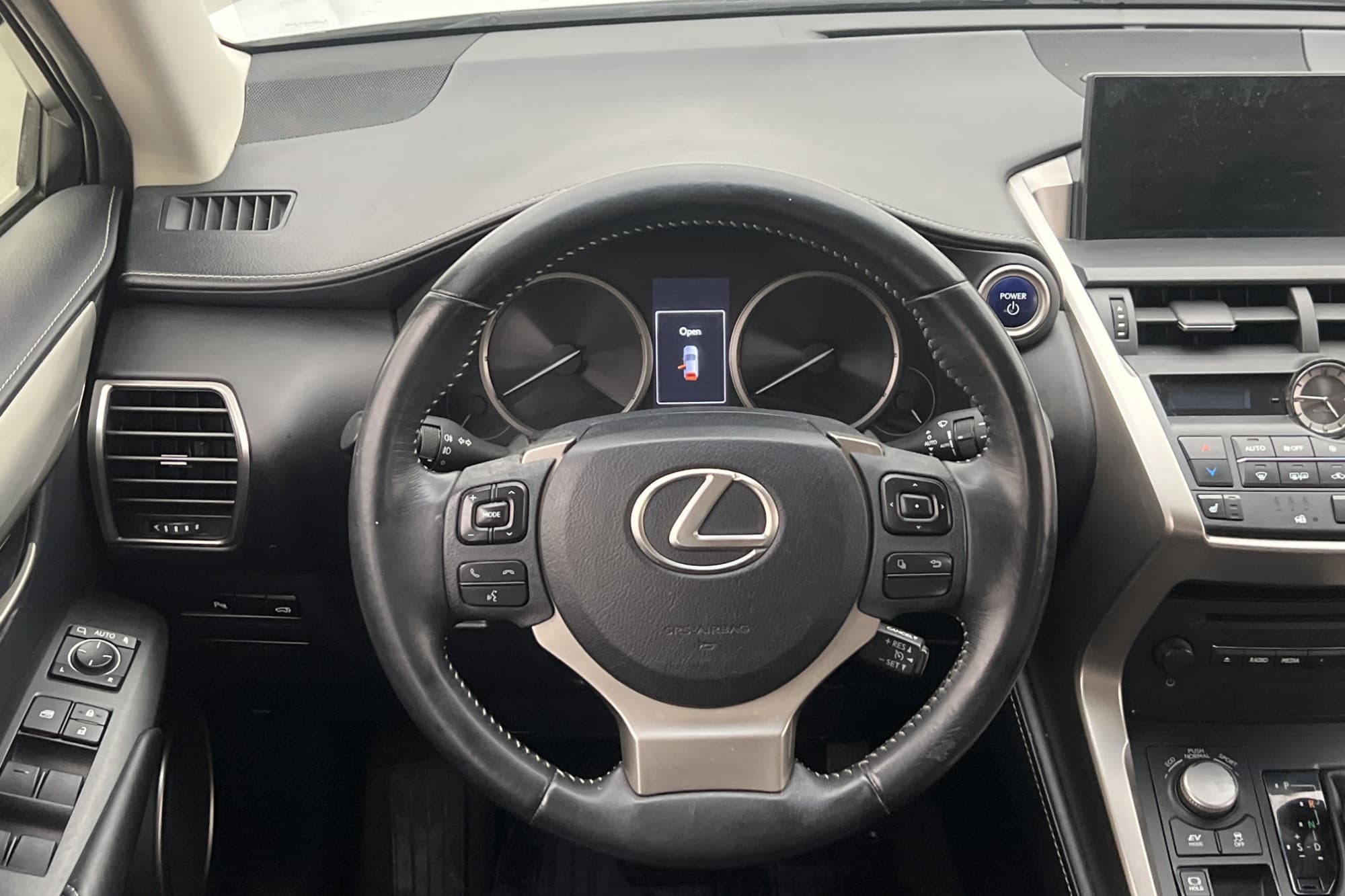 Lexus NX 300h AWD 197hk Comfort Kamera Navi Farthållare